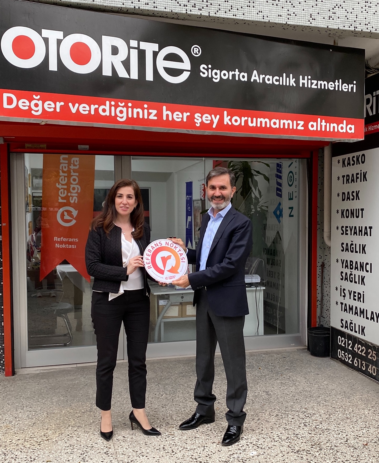 Referans Sigorta acenteliğimiz hayırlı olsun. İstanbul Bölge Müdürümüz Sayın Pakize BEŞİKÇİ ile şirketimizin ileriye dönük yenilikleri hakkında fikir alışverişinde bulunduk. Ziyaretleri için teşekkür ederiz.
Güvenin yeni adı REFERANS SİGORTA.
@referans.sigorta.official