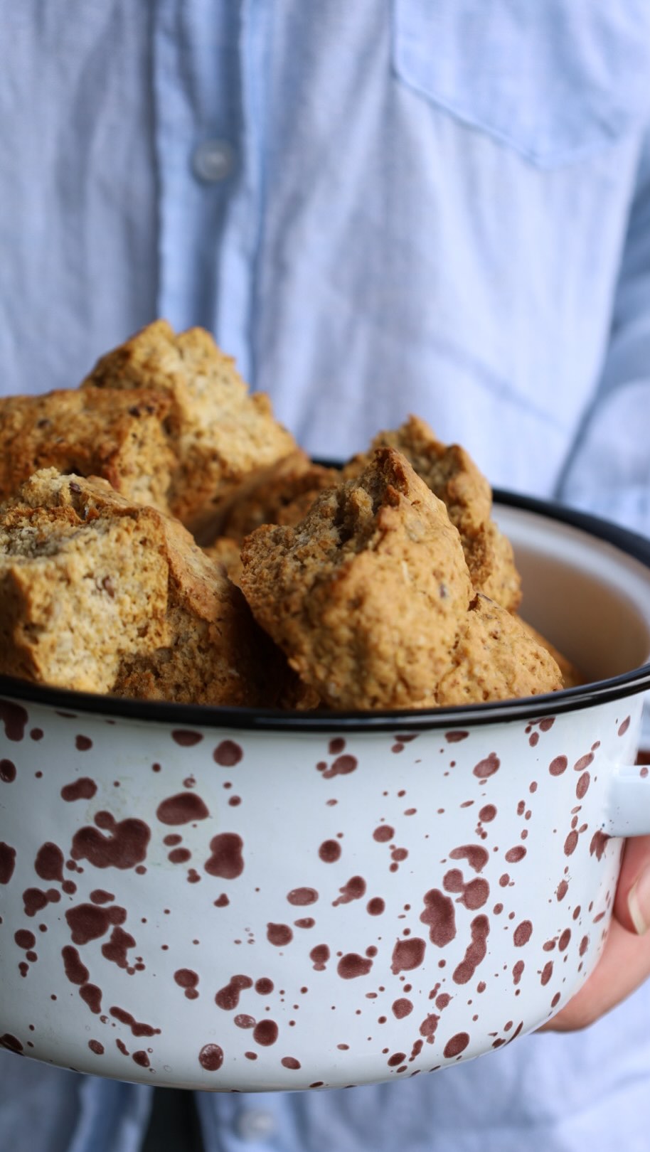 Pure Bliss!
Rusks and Coffee… how every morning in the Bushveld should start.
Fresh air, the smell of freshly brewed coffee, the taste of the dipped, sweet rusks and the peaceful #veganerezepte #foodblogger #foodreels sounds of nature.
These are my homemade Tahini Rusk 🫶 I will post the recipe for these vegan-friendly soon!
#homemaderusks #southafricanfood #peacefulmorning #veganbaking