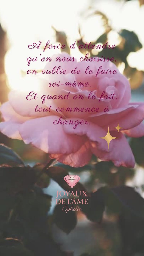À force d'attendre qu'on nous choisisse,on oublie qu'il suffit de le faire soi-même ✨
On croit souvent qu'aimer ,c'est tout donner ,vouloir plaire à tout prix ,s'adapter pour être accepté .
Jusqu'à comprendre que se choisir ce n'est pas rejeter l'autre c'est enfin s'honorer soi-même🙏
Poser ses limites n'est pas un acte d'égoïsme ,c'est un acte d'amour envers soi-même 💛
Et quand on ose se choisir ,tout commence à s'aligner 🌞
Et toi, à quel moment as-tu dit" oui "à toi-même ? Partage-le en commentaire 🥰
🌙 Sii ton âme t'appelle à te choisir pleinement ,mes guidances et mes soins énergétiques sont là pour t'accompagner .
Envoie-moi un message 💌
#amourdesoi
#joyauxdelame
#lumièreintérieure
#sechoisir
#developpementpersonnel