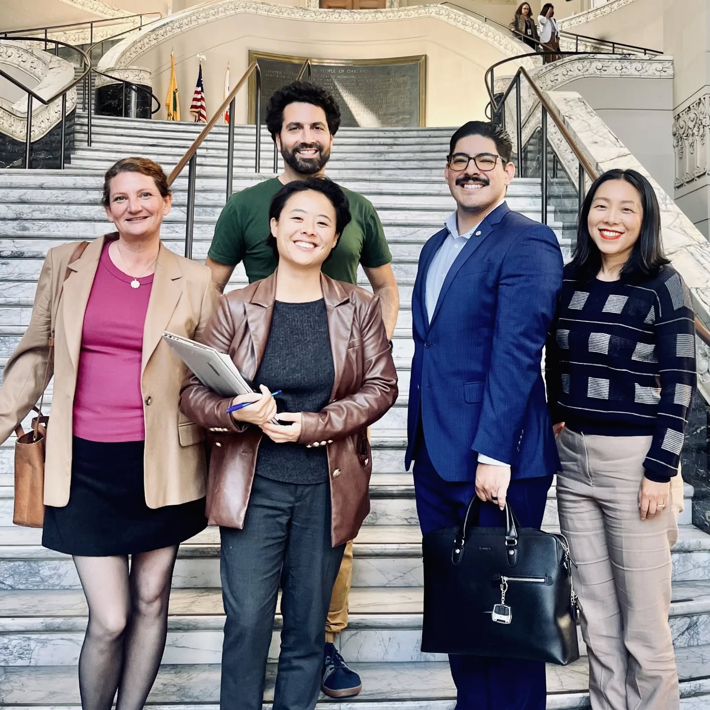 The resolution for a San Antonio Station feasibility study went through the Public Works and Transportation Committee! Thank you so much @charleneforoakland for sponsoring the resolution, thank you @victorflores_bart , @rapidrevoltteam , Youngchae Lee, Ben Matlaw (HBD), Kevin Daley, Ben Lupinetti, and everyone who commented (@8ronko , @yannez.c0m , @_serial.hobbyist_ , @salve_as_folhas56 , @neighborhoodist @lawlorjoseph and everyone else!)
Stay tuned for instructions when this hits city council
#connectoakland