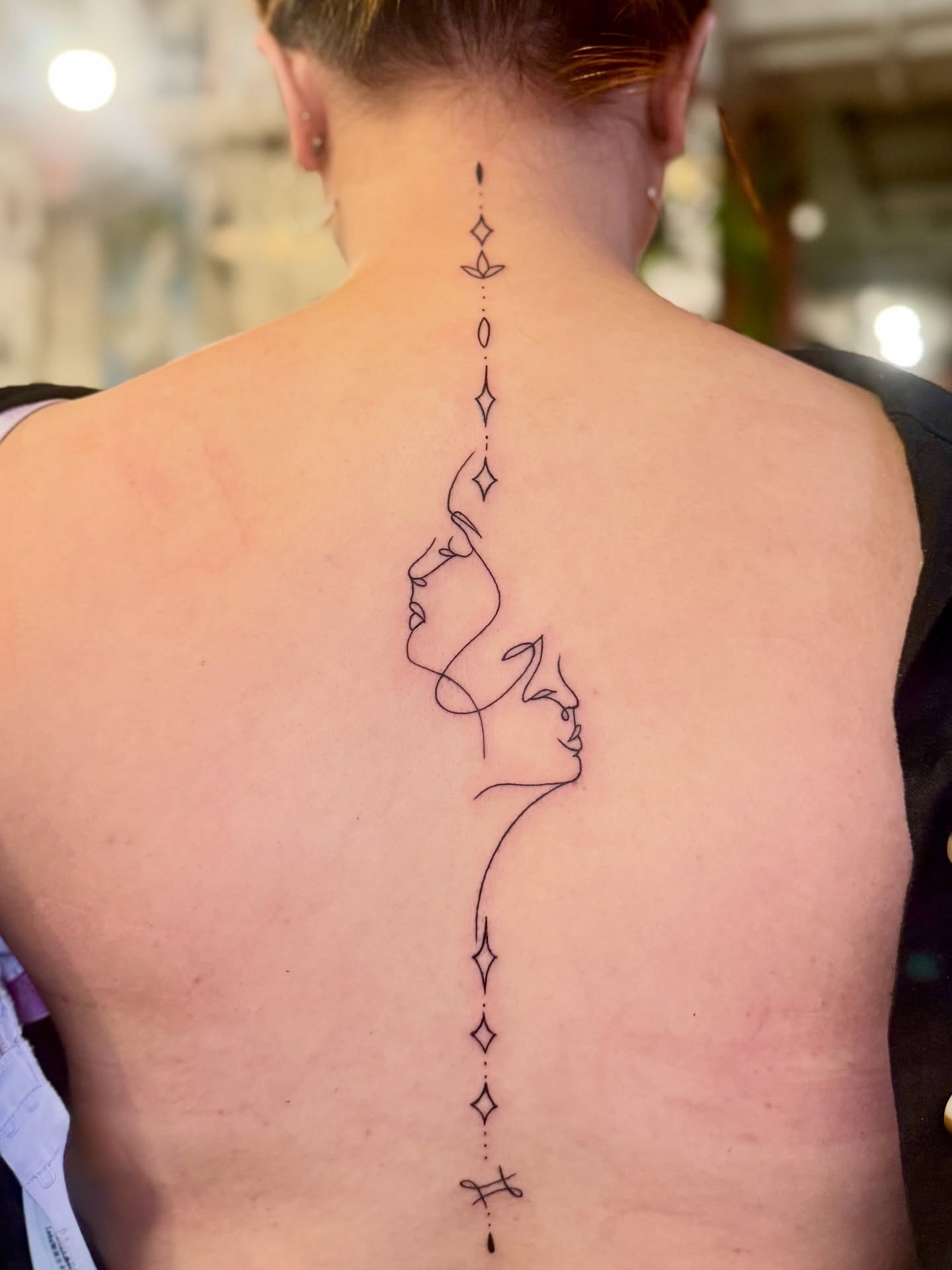 Fineline by @tattoozbyraghav
•
•
#thetattooshopnewdelhi #tattoozbyraghav #finelinetattoo #backtattoo