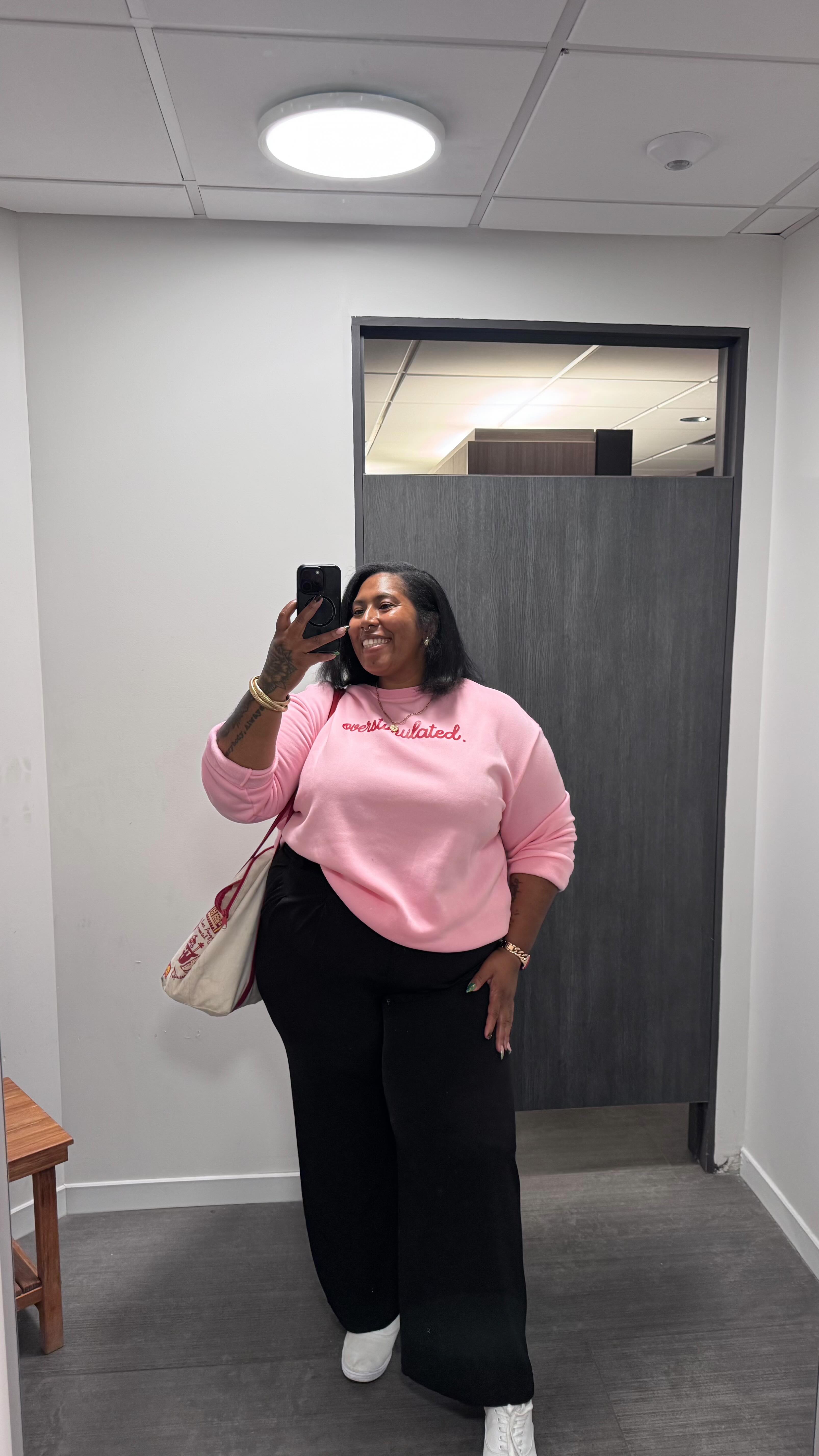 Today is one of those days where I have to go from gym to work and skip going home in between, because the moment I walk through that front door my toddler becomes my shadow 👶🏽😂
So some days my self care looks like a full skincare routine in the locker room, and that’s fine with me. I make it work, I find little peace and quiet, and still show up looking like that momma 💪🏽✨
#authenticallybee #momstrong #gymmomenergy #postworkoutglow #postgymglow #grwmroutine #momlife #fitmomlife #gymmom #workingmomma