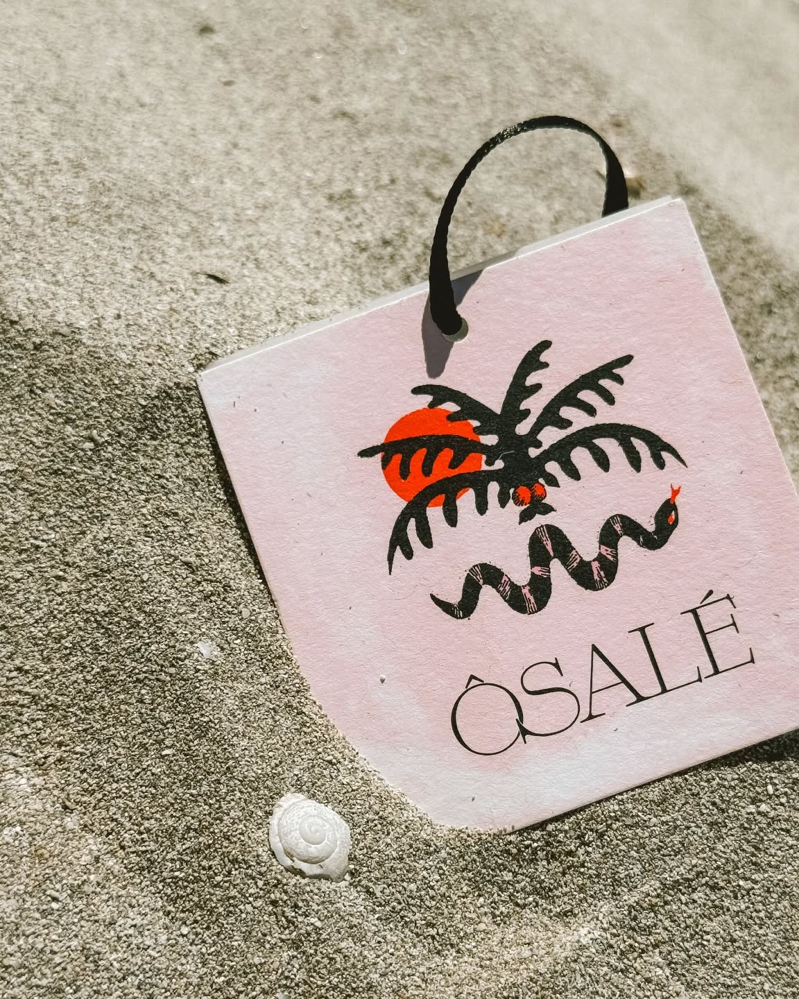 Discover the beachy world of Ôsalé 🐚
www.osale-plage.com