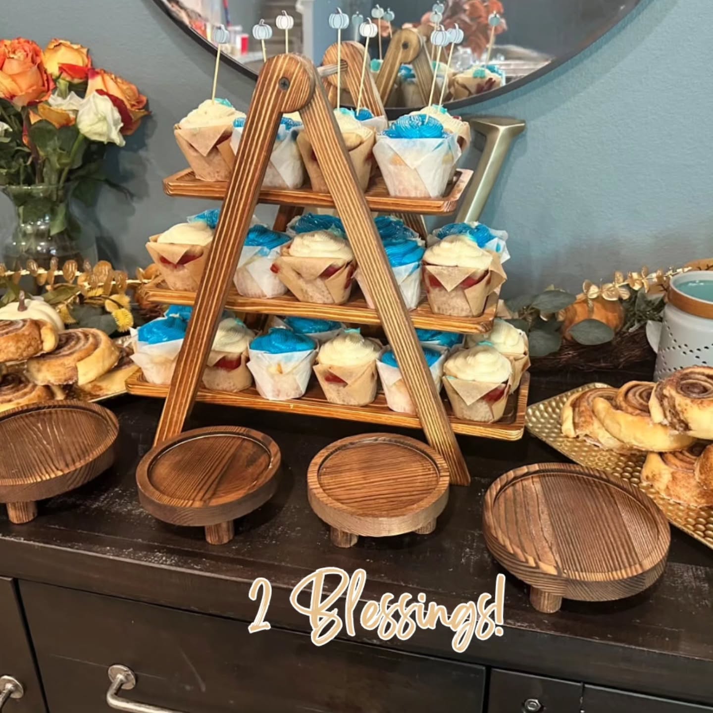 #lilysweetcakes #2blessings #babyshowersweets #cinnamonrolls #iamnotapro #cupcakedesigns #cupcakeofinstagram #gratefulfornewcustomers #newsupporters #newcustomers #lakeelsinorebusiness #lakeelsinoreca #makecustomerehappy #leavealegacybehind #ileanagiles