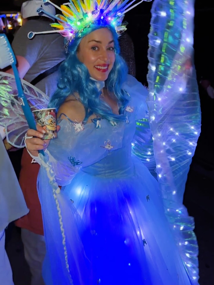 Happy Halloween from the Dentistry of Fairfax Crew! Led by Dr. Vierck as the Tooth Fairy, we had quite the evening. Although we handed-out fun stickers to all the kiddos instead of candy!
#toothfairy #fairfaxhalloween #fairfax