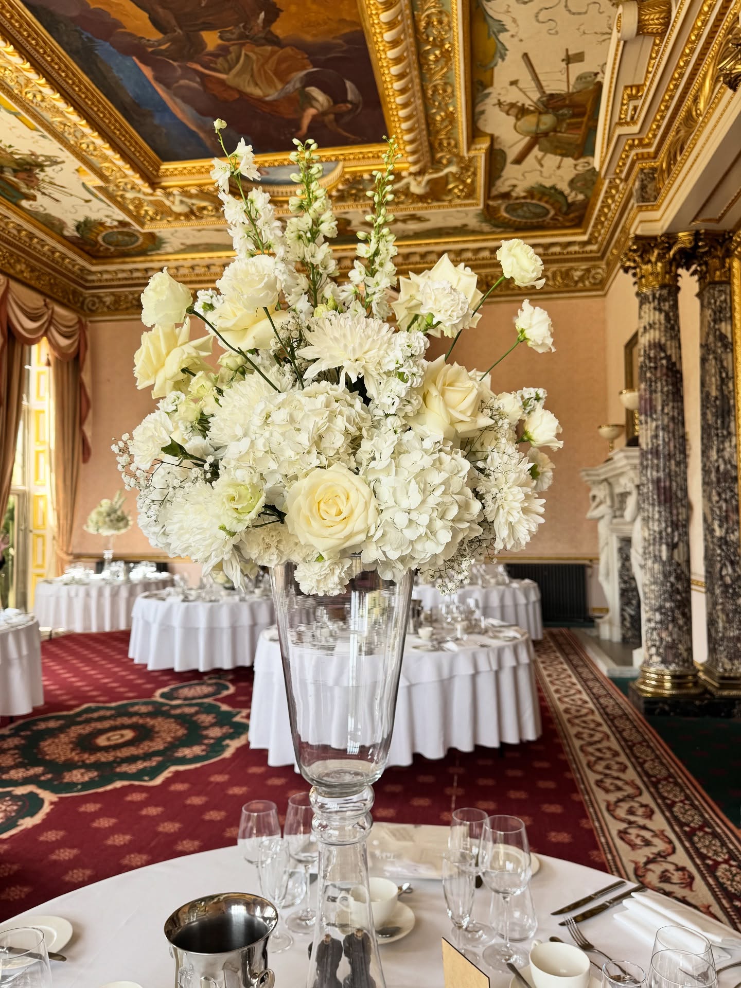 White upon white for J & C’s beautiful day earlier this summer @ashridgehouse
Classy, pure, and endlessly elegant I loved bringing softness and texture to this grand setting. A classic, gorgeous wedding with a modern edge. ✨
#weddingflowers #floraldesign
#whiteweddings #luxuryflowers #luxuryflorals #eventstyling #floristlife #romanticblooms #ashridgehousewedding #ashridgewedding #allwhitewedding #modernyetclassic #classywedding #elegantwedding #grandwedding