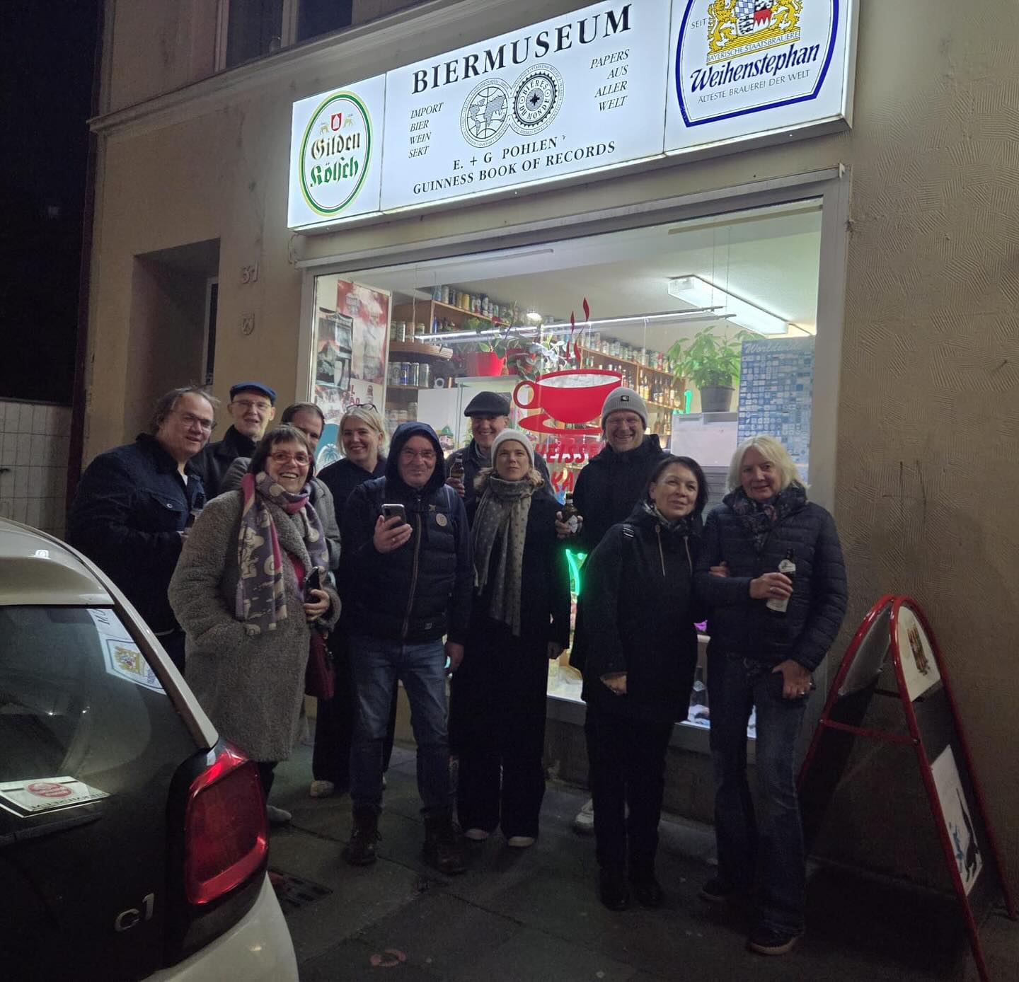 Auch die letzten beiden Tage sind wir durch das Belgische Viertel gezogen.
#köln #kiosk #kioskbier #büdchen #cornern #kölnerparty #liebedeinestadt #stadtführung #stadtführunginköln #stadtführungköln #cgn #nrw #cologne #cityguide #cityguidecologne #kölsch #bier #büdchentour #kiosktour #belgischesviertel #brüsselerplatz #cologne #koeln #veedel #kolle #köllefornia #veedelsliebe #ehrenstrasse #liebedeinestadt #visitgermany #love