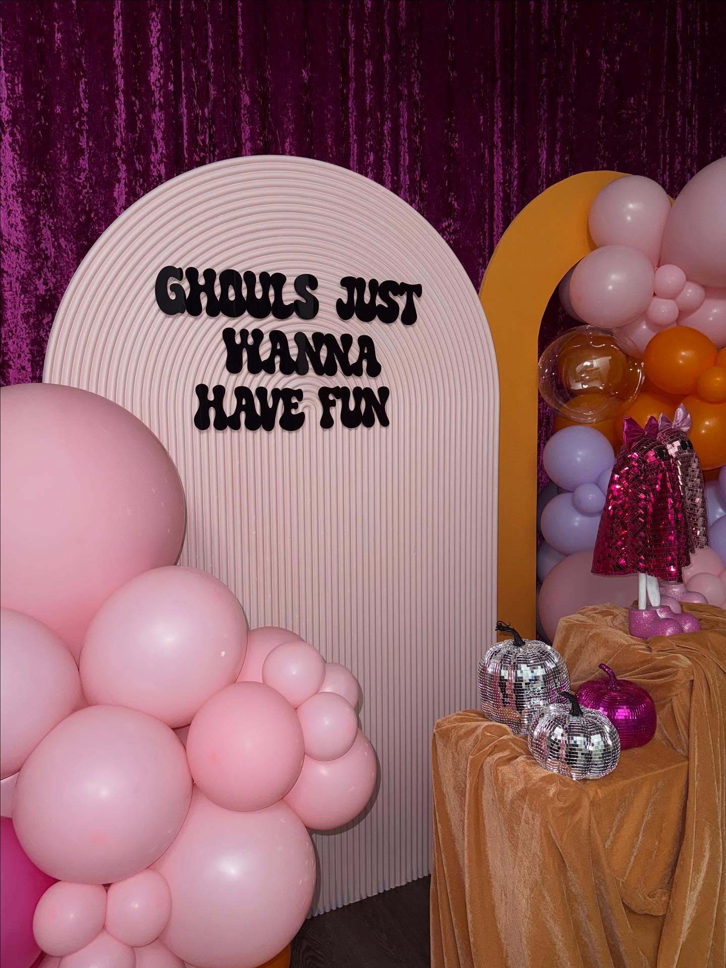 Closing out the ghoul vibes with this one ✨
Event Design & Decor: @itspoppin.ca
Acrylic Signage: @wildribbondesigns
#ghoul #ghoulsjustwannahavefun #happyhalloween☠️ #ʜᴀʟʟᴏᴡᴇᴇɴ2025 #groovyvibes #discoparty #girlsjustwannahavefun #balloondecoration #eventplanner #balloongarland #acrylicsign #cnc #cncmachining #halloweenballoons #vancouver #vancouverevents