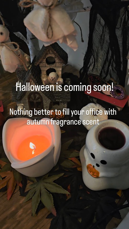 Light & burn! Your favourite autumn scent for the evening
#candlelover #candleshop #waxmeltsobsessed #waxmelts #waxaddict