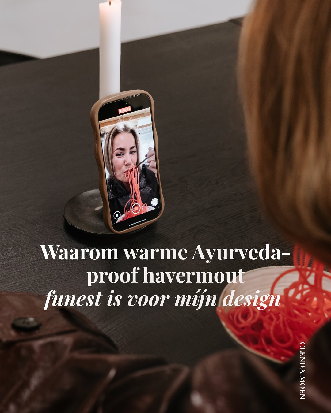 Waar de één bij zweert, is buikpijn voor de ander 🤕
Warme havermout is misschien helemaal Ayurveda-proof…
Maar totaal tegen mijn design.
Food Design Methode laat je eten op jouw systeem, niet op regels.
Want wat gezond is, hangt af van je eigen code, jouw unieke lijf.
Van je verteringstype. Je ongedefinieerde centra.
Je actieve gates. Je sterkste zintuig.
Food Design Methode leert je je eigen code lezen, zodat je je lichaam eindelijk kunt geven wat het nodig heeft, in plaats van mee te gaan in hypes en adviezen die ertegenin werken 👀
👉🏻 Comment “FOOD” voor de link. Pre-sale is nog maar even geldig ⏰