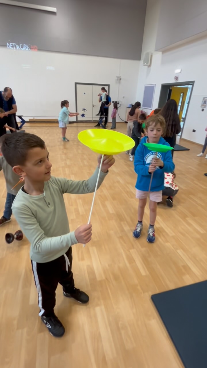 Another amazing day at Active Champions Camp! 🙌
Huge thanks to @ANDcircus for bringing the fun with an incredible circus skills workshop 🎪 Our camps are packed with variety, energy, and activities kids love! 🌟