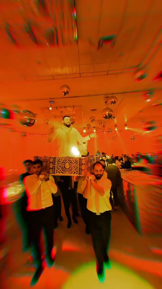 Make your South Florida Jewish wedding henna unforgettable! 🌸✨ Our skilled henna artists create intricate bridal henna designs for the bride, groom, and family, honoring tradition while adding a modern, personal touch to your henna night.
We pair artistry with music, bringing in the best Jewish DJs and live wedding musicians in South Florida to set the perfect vibe for your pre-wedding celebration. From meaningful mehndi designs to lively entertainment, every detail is crafted to create lasting memories.
Secure your Jewish wedding henna and music experience in South Florida today and let’s make your celebration magical! 💛
#JewishWedding #JewishWeddingHenna #HennaSouthFlorida #BridalHenna #MehndiDesigns #SouthFloridaWeddings #JewishBride #HennaArt #JewishDJ #WeddingMusicians #WeddingCelebration #DJShia