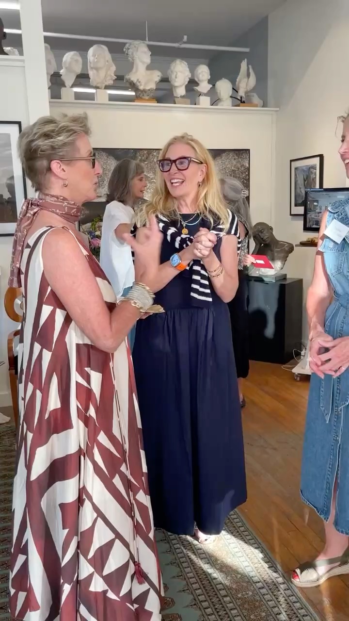 Looking forward to seeing Isabelle and the other women of Rue Pigalle this weekend in Philadelphia.
.
.
#Chippie_Kennedy, #BronzeSculpture, #FineArt, #ArtCollectors, #ClassicalArt, #InteriorDesign, #FoundryGalleryLunenburg, #Lunenburg, #NovaScotia, #Canada, , #SculptorsSocietyCanada, #PortraitSociety, #CityOfOttawa, #NationalSculptureSociety, #SalmagundiClub, #SocietyOfCanadianArtists, #RuePigalleCommunity, #WhereWomenCreate.