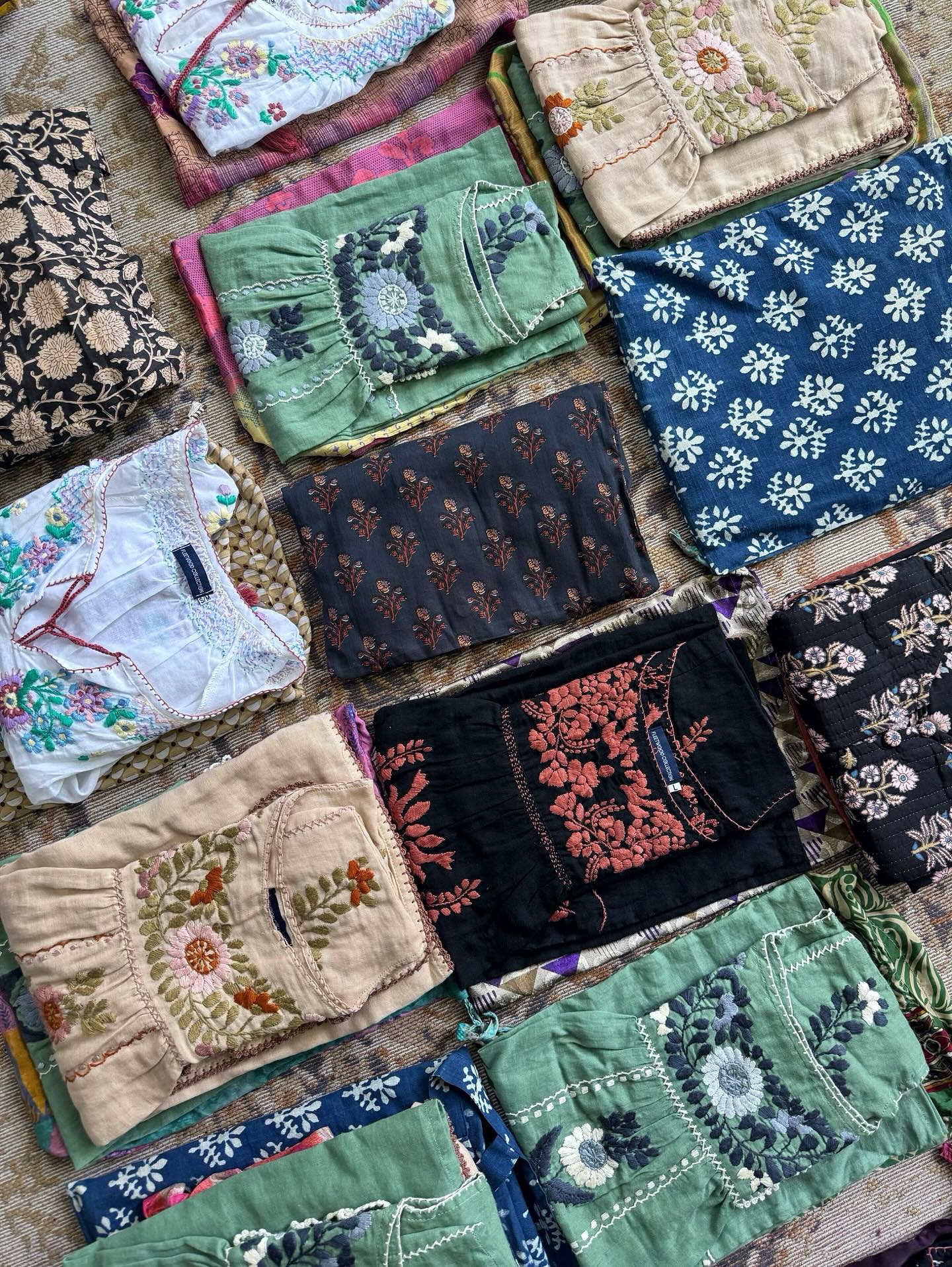 How wonderful to get back from a little break and have so many beautiful orders awaiting me - thank you, thank you all for supporting small business. I’ve posted off all of your treasures today with love, and will spend the weekend getting our divine FOLK launch ready 💌
.
.
.
.
.
.
.
.
.
.
#smallbusinessappreciation #handmadewithlove #ethicalfashion #smallbusiness #melbournesmallbusiness #fleetwoodcollection #sustainablefashion