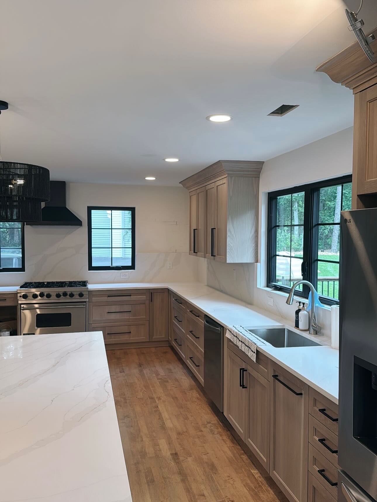 ~Gutierezz Kitchen
-
-
-
#residential #home #custom #whiteoak #kitchen