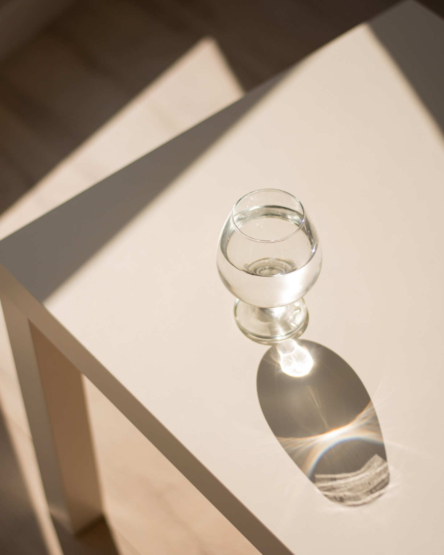 It's important to remember that even small changes can have big impacts on our health!
When it comes to drinking water, avoid cold or icy water as much as possible. 🧊
According to traditional Chinese medicine, overconsuming cold fluids can weaken the body's digestive Qi and block meridian channels. Instead, try to drink warm or hot water, or at the very least, room temperature water to keep the body in its best working order. 💫🥤
Want to stop feeling tired all the time? We curate the best wellness tips in our newsletter. Sign up in the bio link.
*For educational purposes only. Not medical advice.
.
.
.
.
.
#HealthyLiving #ChineseMedicine #DrinkWarmWater
#chinesemedicine #foodasmedicine #herbal #herbalmedicine #plantbased # #chineseherbs #rootcausemedicine #functionalfoods #preventivemedicine #preventativemedicine #naturalhealthcare #earthmedicine #traditionalchinesemedicine #integrativehealth #integrativenutrition #lifestylemedicine #healthandwellbeing #ChineseMedicineWorks #ChineseHerbalMedicine