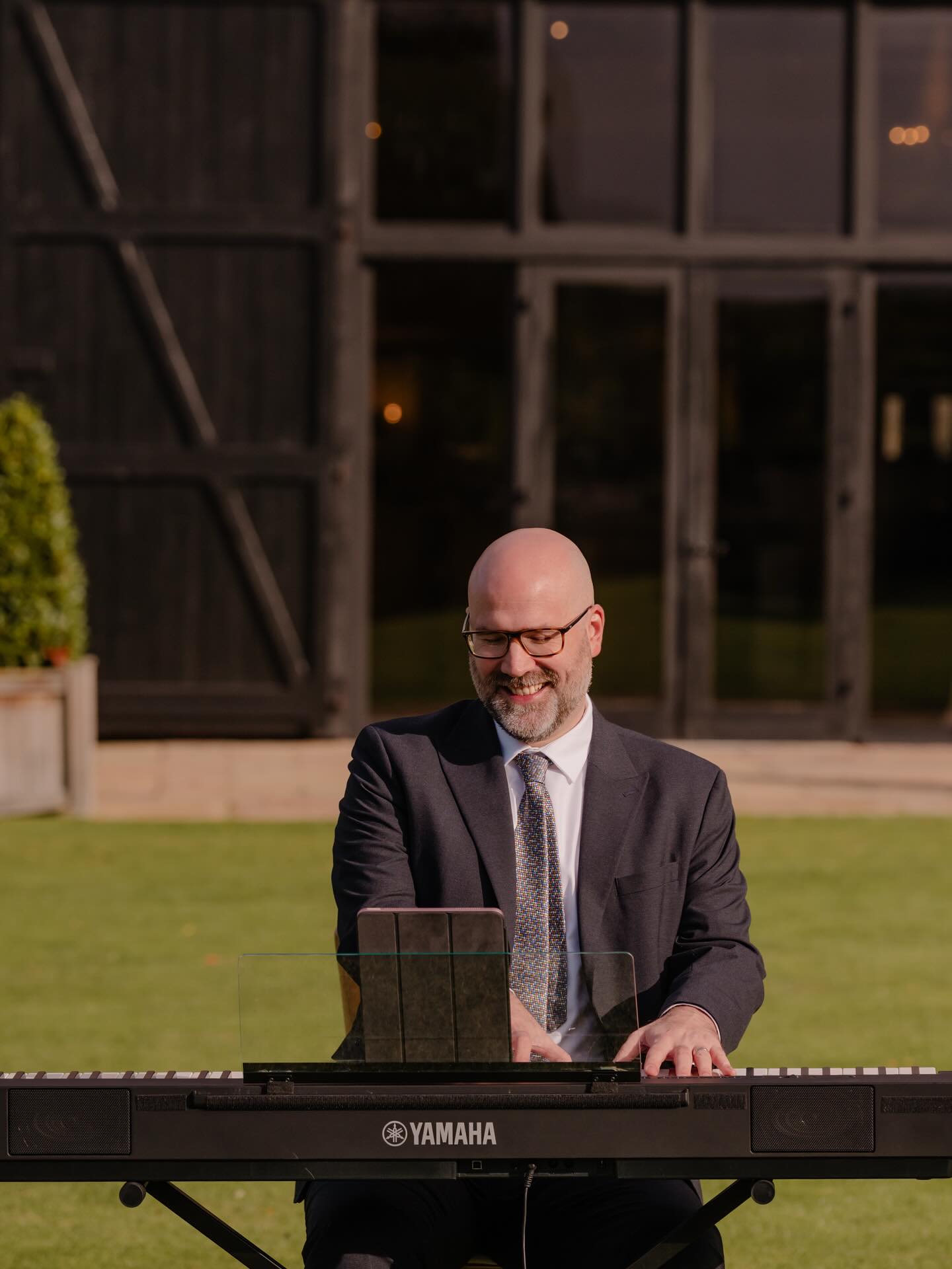 With a portable digital piano with it’s own power supplier, Daniel is always delighted to be able to follow outside to play in the company of celebrating friends & family - here he is playing outside on the lawn at @bruisyardcountryestate in the sunny Suffolk countryside ☀️
Photographer @bigfishphoto1
www.daniellaw.co.uk (Link in Bio)
#eastongrange #bruisyardcountryestate #butleypriory #woodhallmanor #seckfordhall #allmanorofevents #retreateast #henhamparkweddings #alphetonhallbarns #eastmerseahall #2026wedding #2027wedding #suffolkweddingvenue #suffolkweddingsuppliers #suffolkwedding #weddingmusic #weddingpianist #barnweddingvenue #weddinginspiration #essexweddingvenue #essexwedding #suffolk #norfolk #cambridgeshire #london #ipswich #norwich #norfolkwedding #weddingvenue #weddingplanning