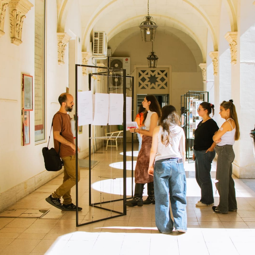 @delitoysociedadunl
@mujerestraslasrejas
@barrettcomunidad
@universidadxcarcel
@peup.unl