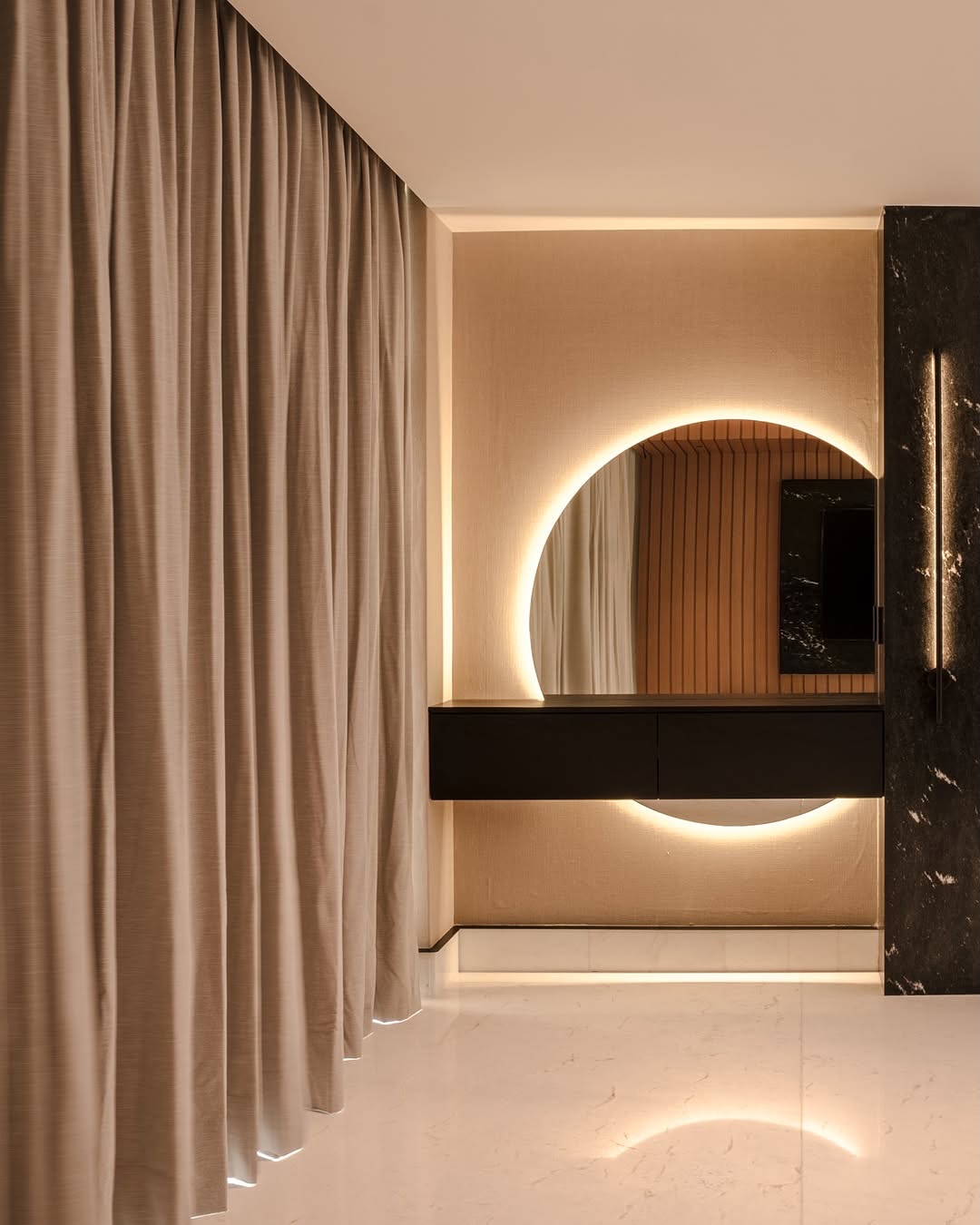 Uygulama aşamalarından kısa bir kesit
☎️ 0212 823 7267
📱 0530 730 5437
✉️ info@celebiarchitecture.com
#ÇelebiArchitecture #ÇelebiMimarlık #Mimarlık #Architecture #LuxuryArchitecture #ModernArchitecture #ArchitecturalDesign #DesignInspiration #InteriorDesign #LüksMimari #İçMimarlık #MekanTasarımı #LuxuryDesign #HighEndDesign #LuxuryHomes #VillaDesign #MinimalDesign #homedesign #CustomDesign