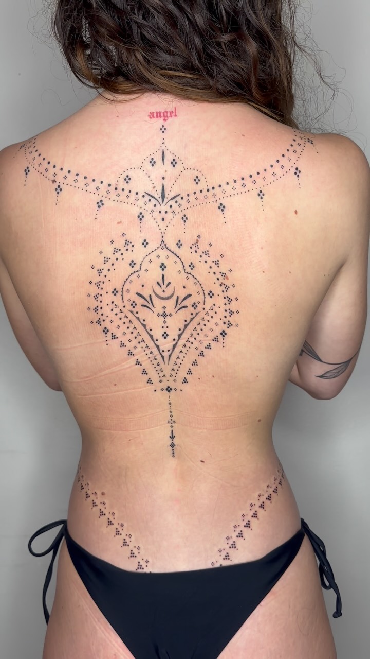 Booking November & December now ✨ I’d love to do some larger pieces over the hips and back like this! DM me or head to my bio to start on a project like this! 💗💫🧚🏼♀️ really special things in the works, announcement coming soon 🐞
.
.
.
.
#ornamentaltattoos #ornamentaltattooartist #austintattooshop #austintexas #atx #austintattooartist #atxtattooartist