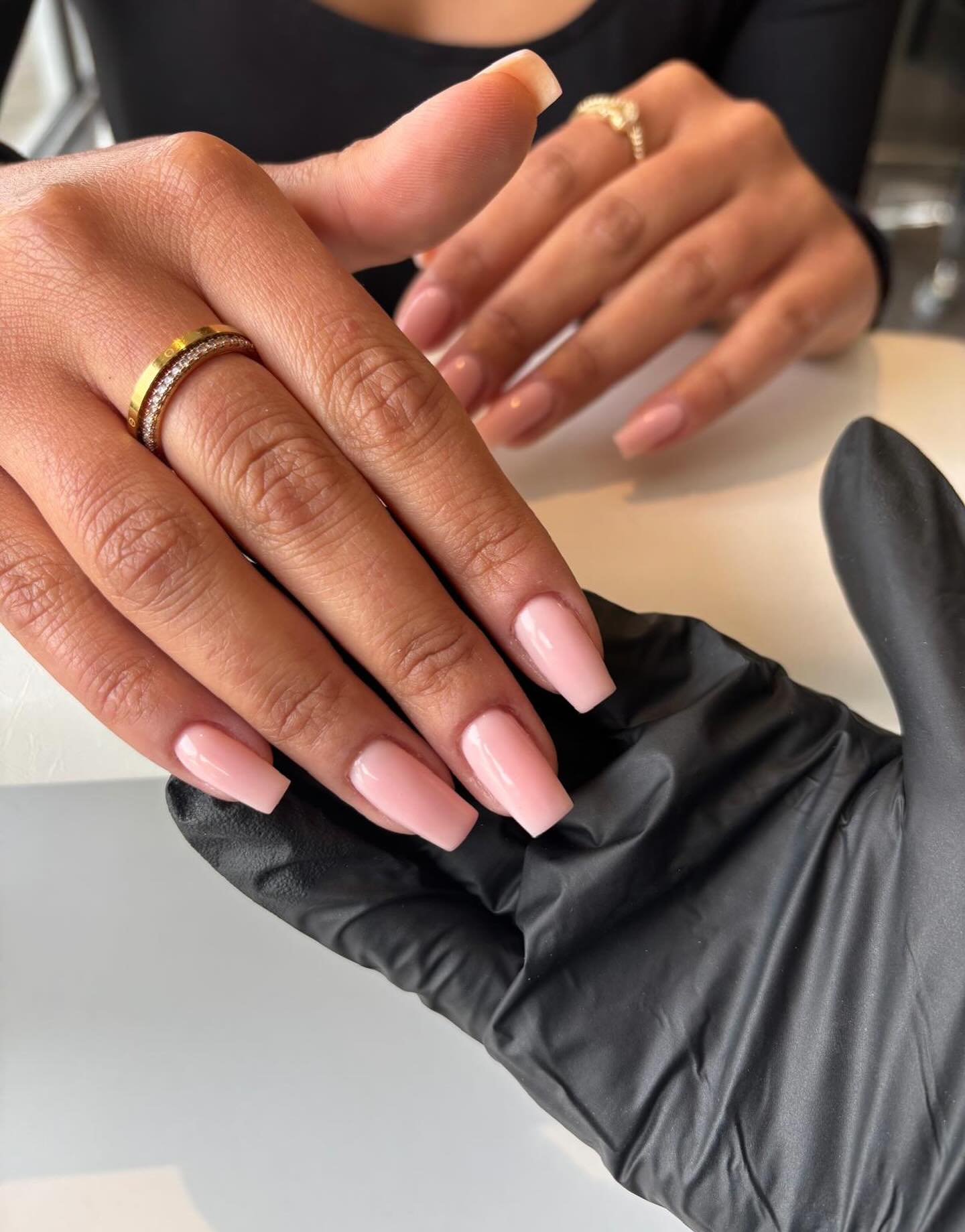 Prachtige acryl gel nude nagels 💅🏼
#nagels #nagelstudio #nagelscuijk #cuijk #nails #gellak #acryl #nailstudio #nailartist #nagelstyliste