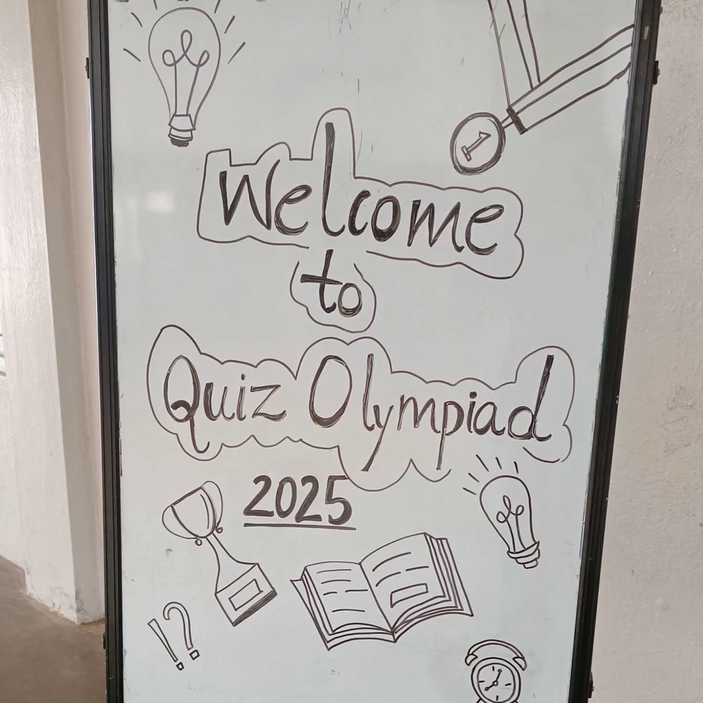 Brains buzzing, minds racing! 🏆💭
The Quiz Olympiad 2025 at Paramjyoti School, was all about wit, speed, and teamwork!
Proud of our little geniuses who made learning a thrilling adventure. 🚀
#QuizTime #Olympiad2025 #ParamjyotiSchool #SmartKids #AmalapuramSchools #Besticseschool #Paramjyoti #Creatingleaders