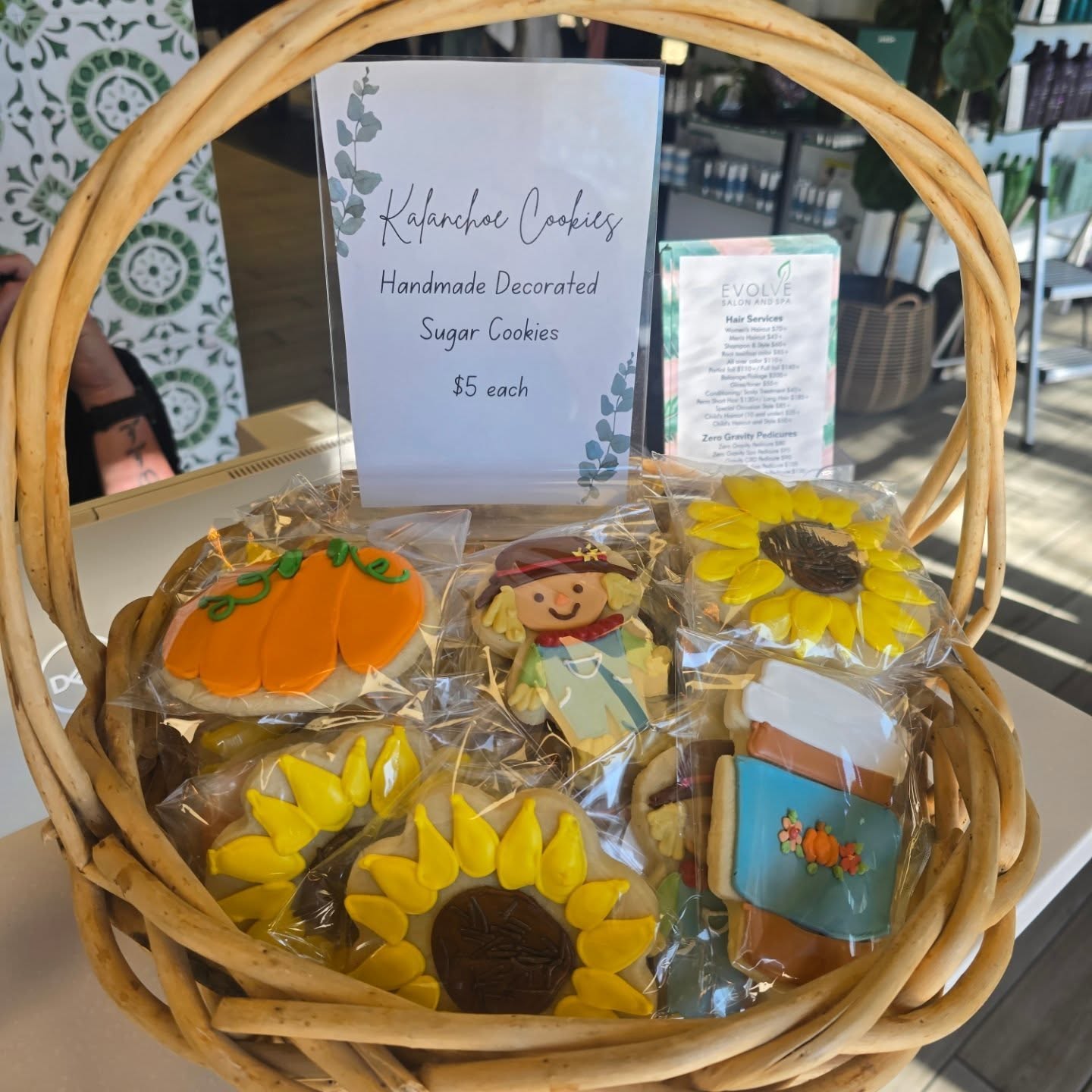 Kalanchoe Cookies today at Evolve Salon and Spa Carefree location! @kalanchoecookies #decoratedcookies #fallcookies