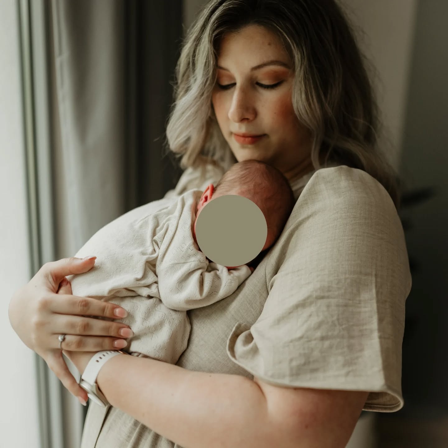 Pretty mama Joke - Natural glow, mama edition 🤎
📷 @lumen.bysofie
#makeup #makeuplook #makeupandhair #mua #muah #makeupartistdreams #naturalmakeup #naturellelook