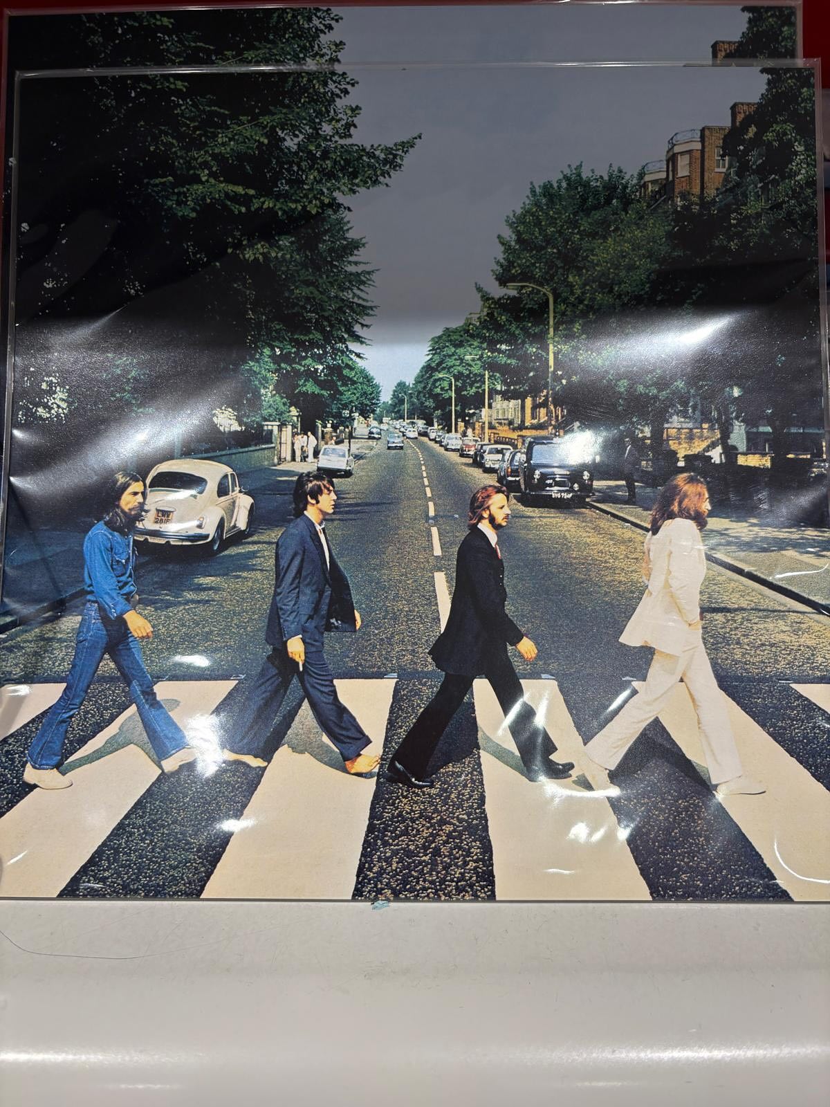 Following the Beatles’ path across Abbey Road yesterday — a bucket-list moment! None of the women had been there before, and this morning one shared:
“The walk is an incredible experience — going places I’d never go alone. It’s fun and supportive, and I see London now with fresh eyes 🤩”
That’s the magic of walking together 🌟