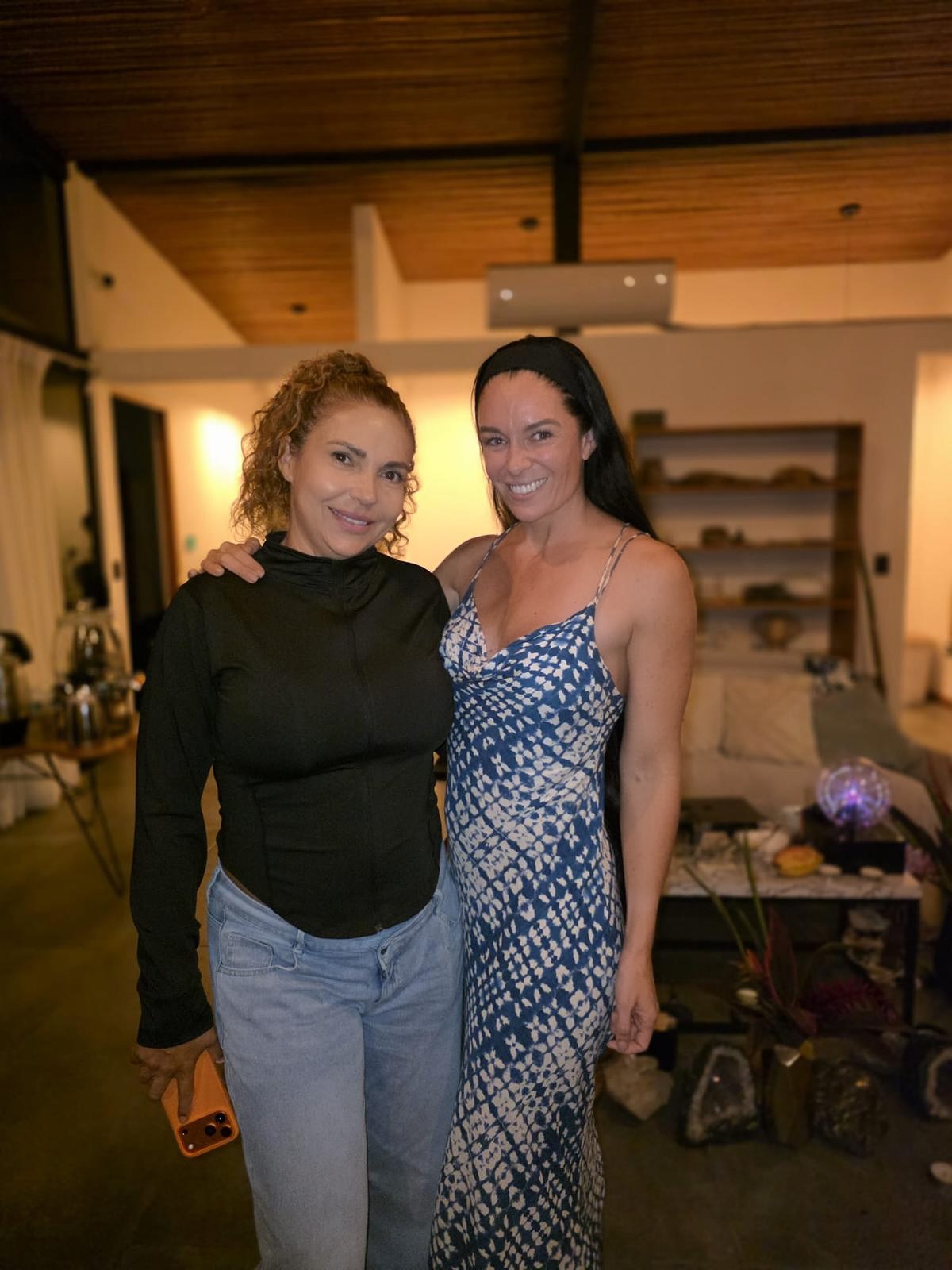 Regan Hillyer isn’t just an incredible speaker or a real-life Barbie ,she’s a true soul in service to the Divine, a genuine medicine woman. 💫
This past week was one of the most healing, transformative experiences of my life.
Forever grateful for your presence, wisdom, and magic, Regan. ❤️🔥 and soul family 🤗