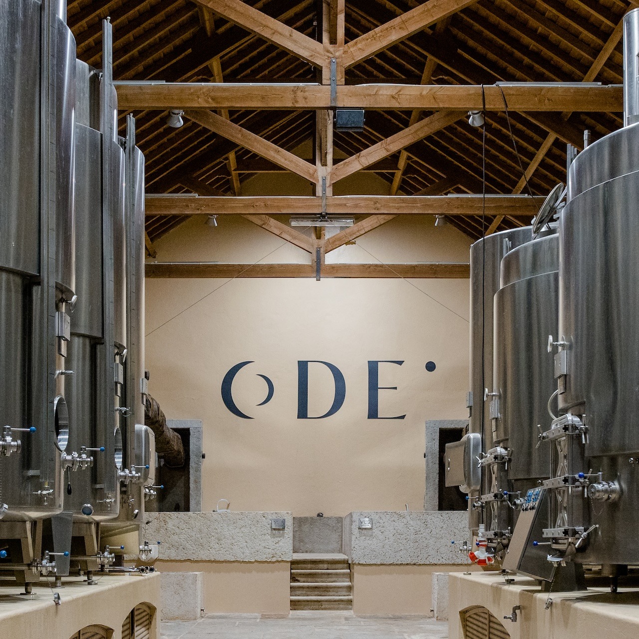 Introducing ODE — Organic Wines from Portugal
Housed in a historic 1902 winery in Cartaxo, Ode Winery marries heritage and innovation in the heart of the Tejo. Relaunched in 2021, Ode’s philosophy is simple yet profound:
“Minimal Intervention, Maximum Attention.”
Farming organically and regeneratively, Ode nurtures soil health and biodiversity to craft wines that are alive with energy, place, and purpose. Fermentations are guided by native yeasts, oak is used with sensitivity, and ancient techniques like foot-treading in stone lagares meet modern expressions such as carbonic maceration.
The result? Wines that are vibrant, terroir-driven, and unmistakably Tejo.
🌿 Fernão Pires – From sustainably farmed vineyards near the Tejo River; 50% aged in 500L French oak for 5 months for texture and spice.
🍐 Arinto – From sandy-clay soils cooled by river breezes; partial oak ageing adds depth while preserving purity.
🍋 Alvarinho – Single 24-year-old vineyard on sandy-loam soils near Cartaxo; aged 6 months in new Hungarian oak for structure and length.
🌸 Touriga Nacional – From iron-rich clay and sandy parcels; matured in concrete eggs and French oak for lift and finesse.
💧 Única – Old-vine, head-trained Touriga from Mesquitas; full carbonic maceration gives a bright, supple expression.
🔥 Quarteto – Blend of organically farmed varieties from diverse soils; foot-trodden and partly aged in used French oak for layered harmony.
Ode is more than wine — it’s a conversation between past and future, between soil and soul.
Welcome to the new voice of Tejo.
#OdeWinery #OrganicWine #PortugueseWine #TejoRegion #SustainableViticulture #MinimalIntervention #Cartaxo #WineOfPortugal