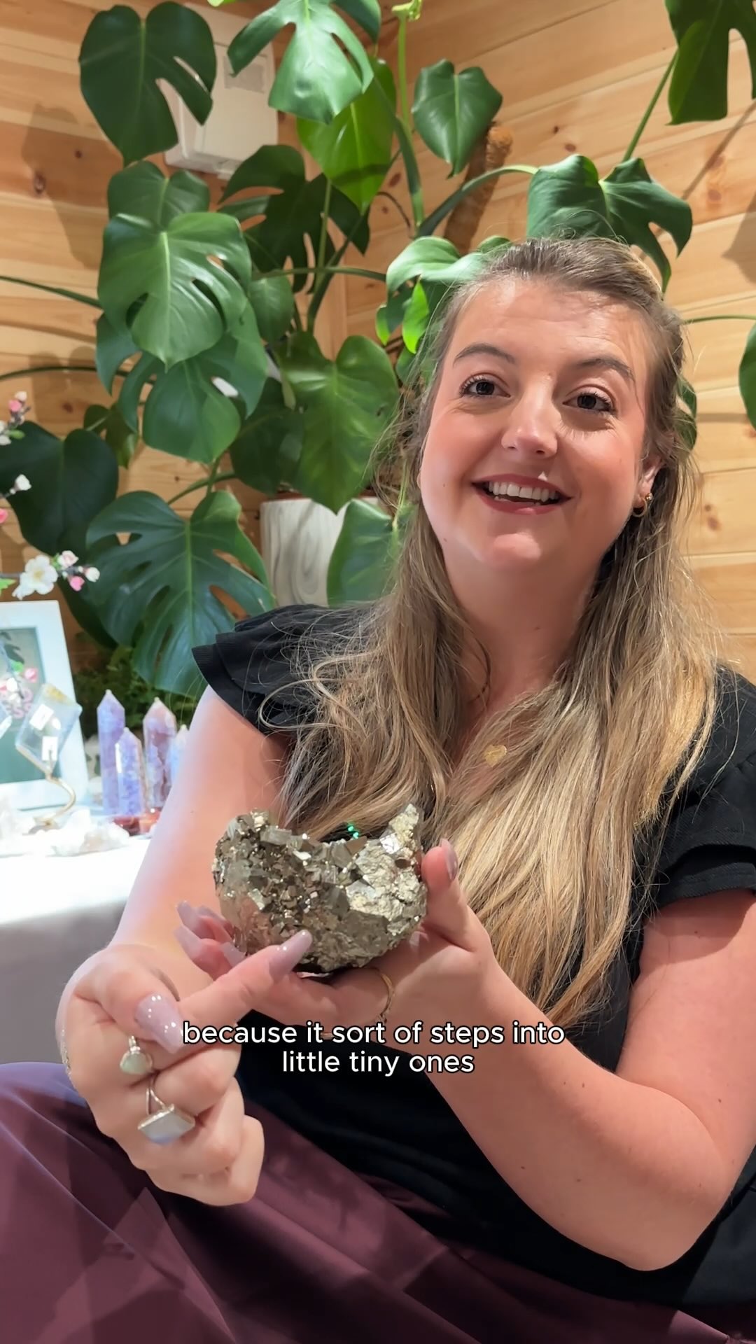 💎 Crystal Spotlight: Katie’s Pyrite Obsession! 💎
In the second part of our series, we check back in with the brilliant Katie Holden from Emerald Empress Crystals!
Behind the Scenes with Emerald Empress
Our chief ambassador, Emily from @crystalcasestudies paid a visit to Katie in her “Crystal Cabin” to chat about the stones that capture her eye. This week, Katie shares the story behind her favourite crystal—one that has been with her since childhood: Pyrite! From picking up a piece she thought was real gold at age seven, to now being super selective as a business owner, it’s clear why Pyrite remains special.
Sourcing the Perfect Pyrite
Katie is constantly levelling up her collection, looking for show-stopping specimens that feature:
Perfect cubic formations and distinct etchings.
The beautiful contrast, like her Indonesian piece featuring iridescent Pyrite alongside Quartz!
It’s this dedication to quality and detail that shines through in her stock. Supporting small businesses like hers means getting access to these incredible finds!
Come and meet Katie and see these stunning minerals in person at the show!
📅 22nd – 23rd November 2025 📍 Farnborough International Exhibition Centre
🎟️ Grab your tickets through the link in our bio!
Huge thanks to our sponsor, @mayfair.gems
#thegemandmineralshowuk #emeraldempresscrystals #pyrite #crystalobsession #minerals #londongemshow #supportsmallbusiness #crystallove #exhibitorspotlight