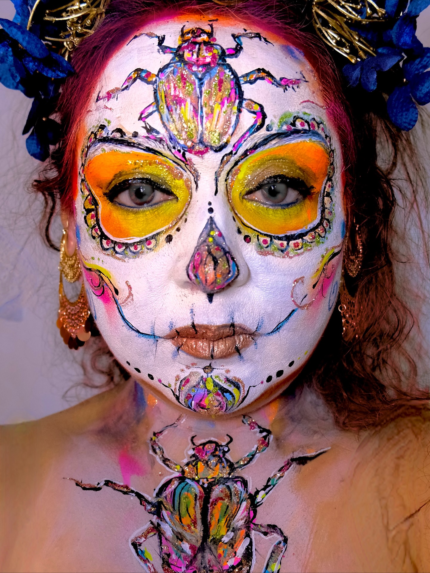 Just catching the end of the Halloween season.. Here is a quick highlight of our glittery escapades ✨
🖤 Starting with a custom Halloween makeup inspired by the beautiful patterns of a jewelled beetle illustration, which became the starting point for this Catrina sugar skull design. It’s a little of everything we love: colour, sparkle, texture and creativity through detailed face artistry.
🖤 Second year with our friends at @officialonetrust at the @boulebar.uk
🖤We were back with the lovely @thetradedesk creating a Halloween X space alien vibe!
🖤 Sugar skull adult face painting and Halloween themed flower crown workshop for @gresearchcareers with fabulous results!!
🖤 All things Bacchus and beautiful for @cosisodyssey 🍷
🖤 Ending with Rocky Horror themed adult face art for @tivolicambridge in Cambridge
On behalf of the Glitter-Arty team, huge thanks to our fabulous clients 🖤🖤🖤
#Glitterarty #HalloweenMakeup #SugarSkull #CatrinaMakeup #CreativeMakeupArtist #FaceArt #AdultFaceArt #adultfacepainting #LuxuryEventArtist #MakeupArtistry #HalloweenInspiration #GlitterArtist #DayOfTheDead #Halloween2025 #GlitterBarLondon #facepainterlondon #facepaintercambridge