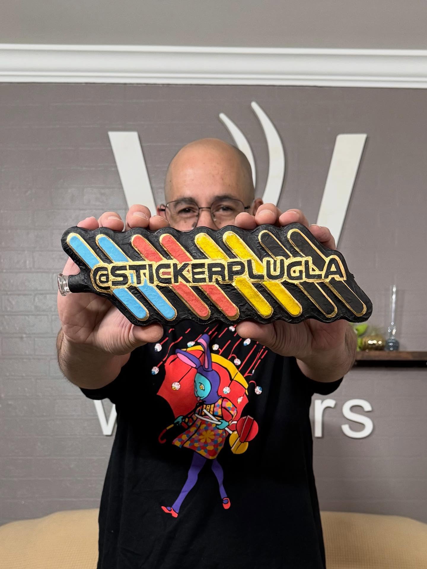 @stickerplugla Logo 💨 They have a beautiful office and the people are wonderful. I think it’s time for me to order some stickers.