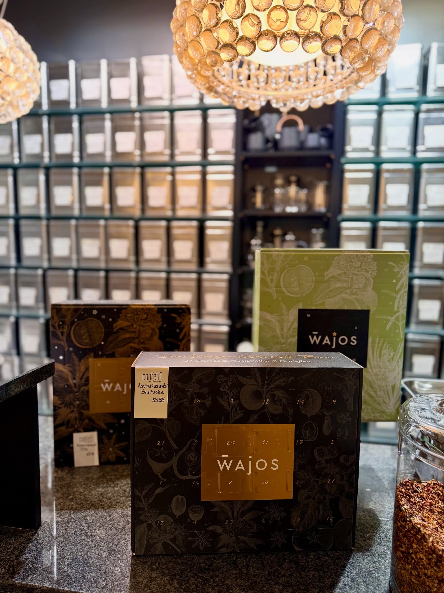 ✨ Entdecke unsere exklusiven Adventskalender – für Genießer mit Geschmack!
Ob Feinschmecker, (Hobby-)Koch, Veganer, Spirituosenliebhaber oder Teegenieser – bei uns wartet hinter jedem Türchen ein Stück Genuss, Stil und Überraschung. 🎁
#AdventGenuss #ConceptStore #FeineKleinigkeiten #Genussmomente #Adventskalender2025