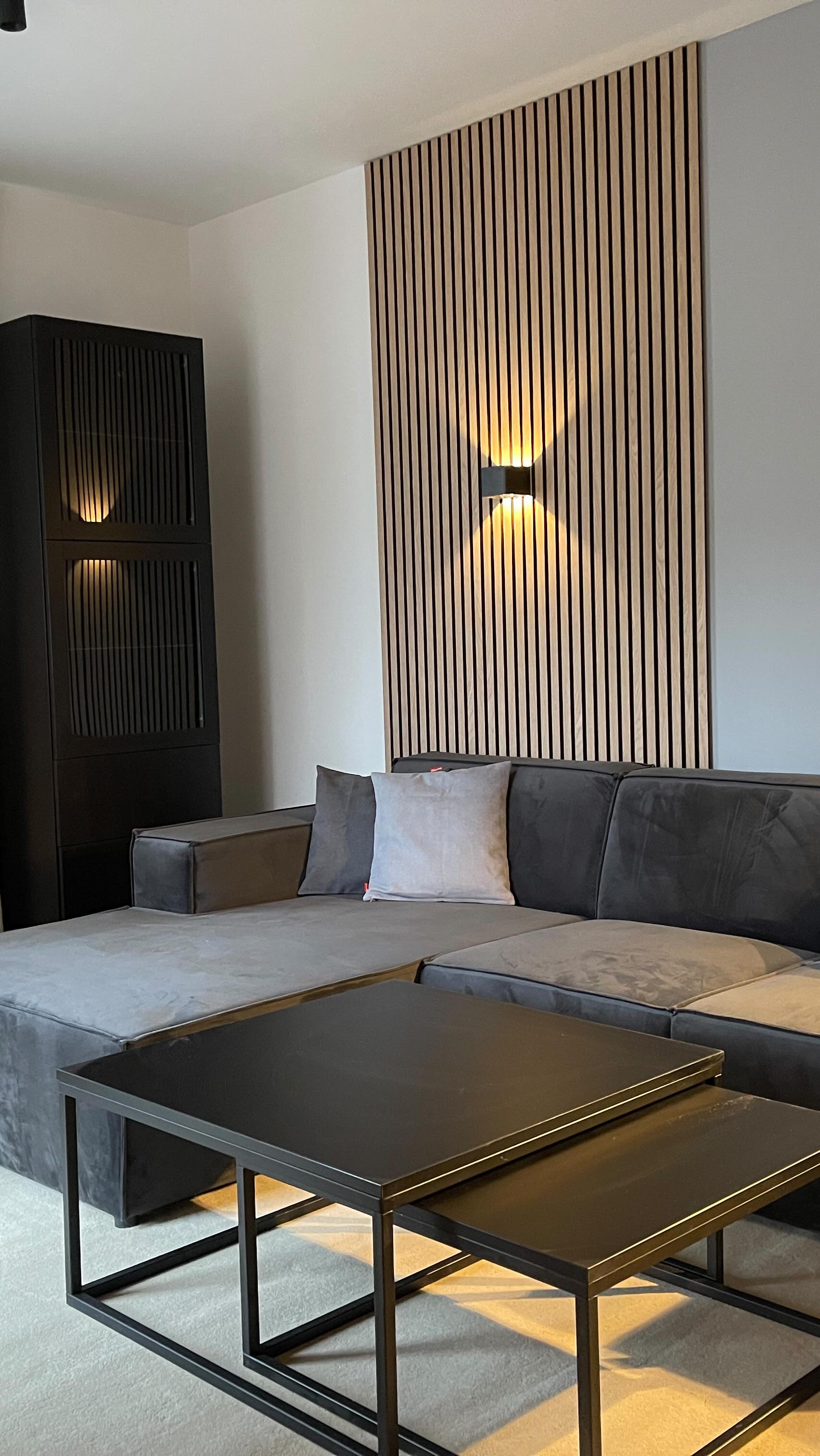 Es kommt auf die Zonierung an! 😉
Ein Ausschnitt von der Sendung im SWR
„Preiswert, nützlich, gut?, mit dem Thema „Ordnung schaffen auf kleinem Raum“. Die ganze Sendung findet ihr als Link in meinem Profil.
#interiordesign #interior #tinyhome #tinywohnung #tinyhome #wohnzimmer #zonierung #raumgestaltung #grundriss #raummakeover #makeover