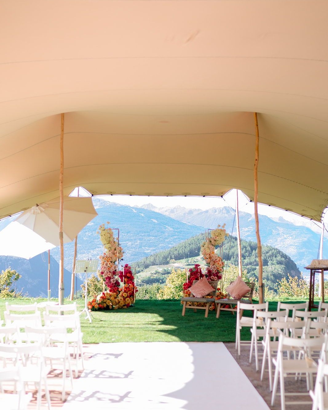 Nature as muse.
Every shade, every texture, every breath of light — a palette only the earth could paint.
Discover how nature shapes our design philosophy @gaeadesignevents.
Planning, concept, stationary & florals : @gaeadesignevents
Photographer : @fabiendeletraz
Rentals : @maison_options
Make up and Hair artist: @sinemyavsaner @bridalbeautybylinda
Ceremony dress : @adriana_alier_bridal @isabellaboutique_my
Tent : @tentickle.switzerland
Wedding Reception location : @guardagolf
Second dress : @thefdressgeneva
Musicians : @knightsclub.vip
DJ : @imadjinationLights & tech : @audiofly.ch
Catering : Saveurs des Alpes
#cransmontana #weddingdesign #WeddingDesigner #floraldesigner #weddingplanner
