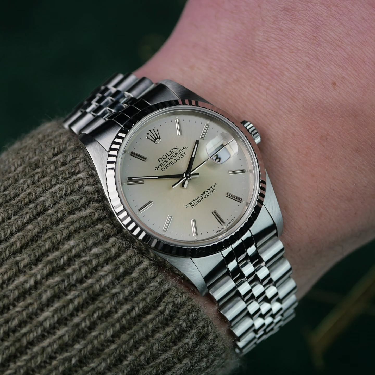 Rolex Datejust 36
⌚️ Ref. 16234
⌚️ Watch only
⌚️ Panna dial
⌚️ Year: 1990
#Rolex #Datejust #vintage #watch