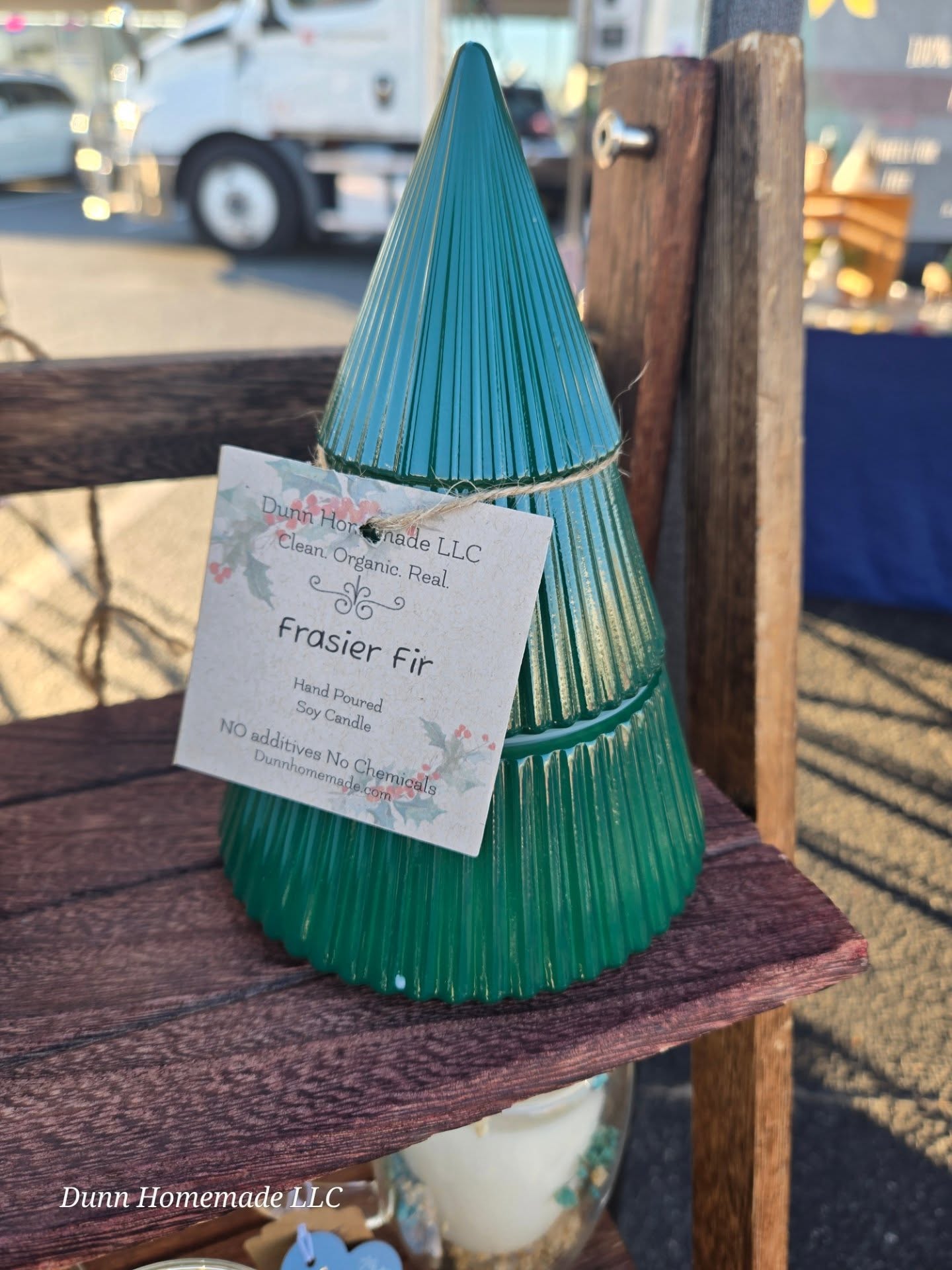 Check out the markwt exclusives! So pretty!
Im fully stocked on all gifts!
Come see me im here till noon!