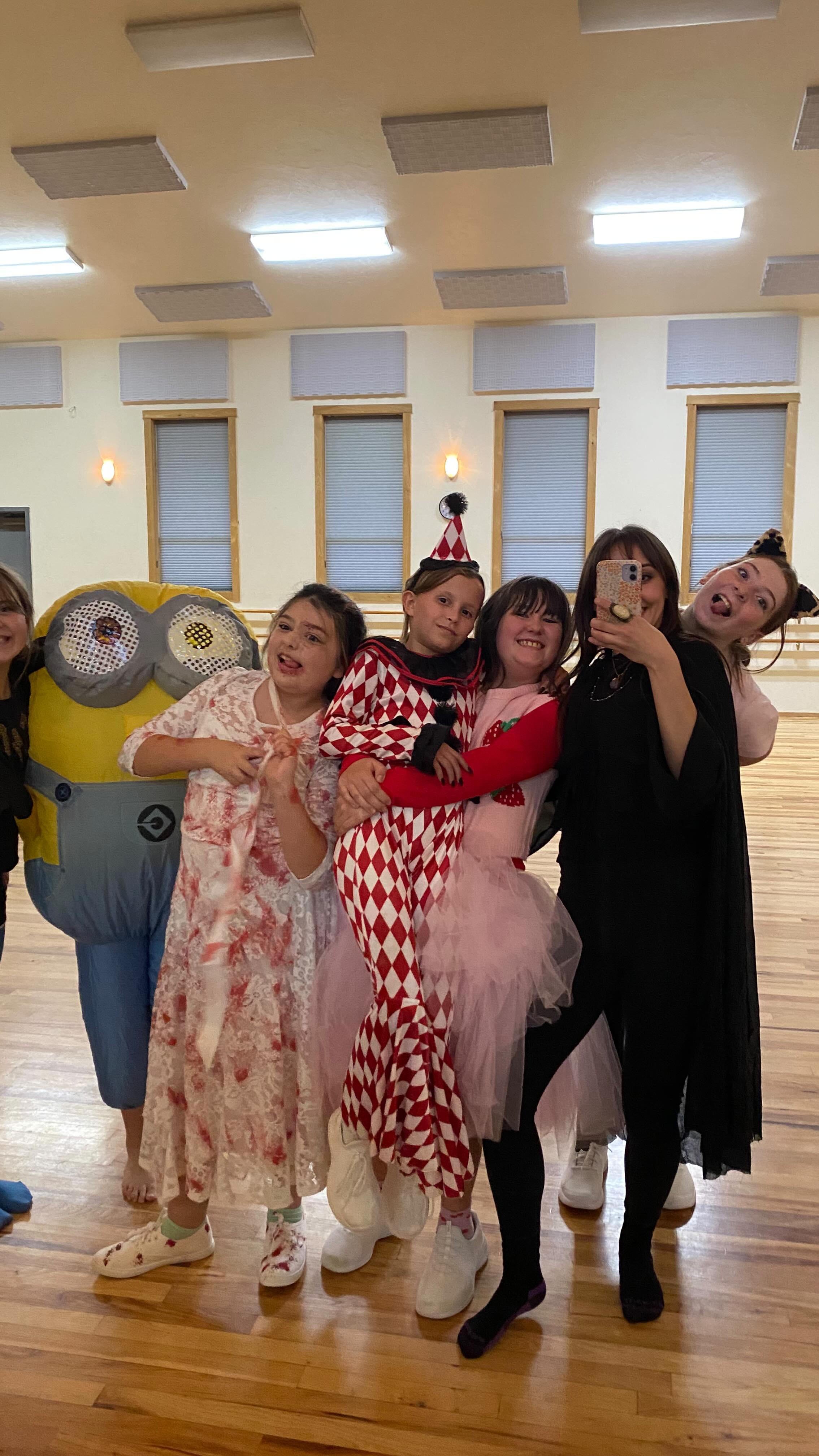 Halloween week was so fun! Thanks to all our dancers who dressed up. You make holidays extra special at the studio ♥️
#cadslife #creativeartsdancer #halloweendanceparty #halloweendanceclass #sugarsugar #dancer #dance #dancestudio #weloveourdancers #dancestudiolife