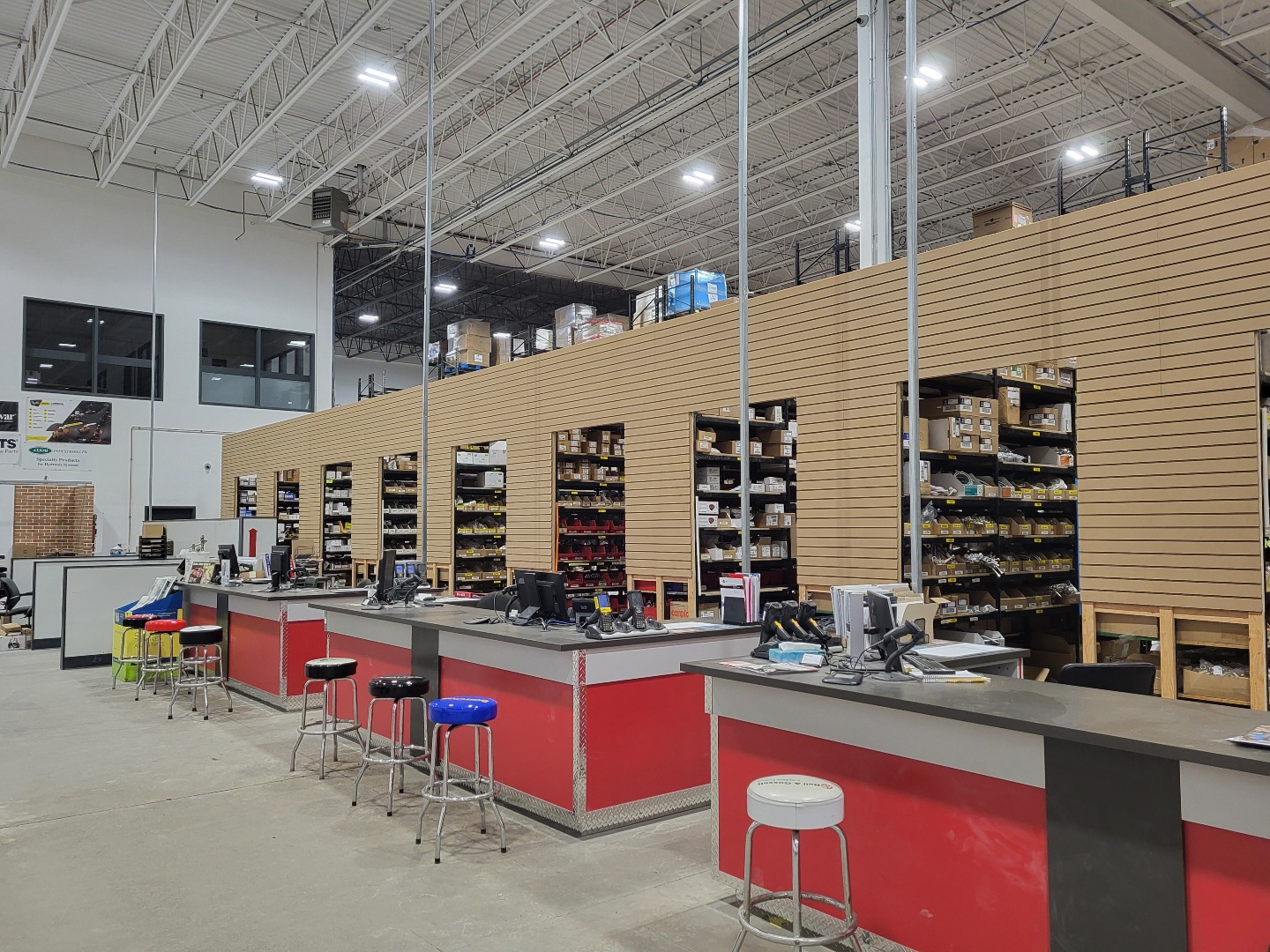 Switching it up with some commercial millwork with the old man.
#millwork #limitlessstructures #localbuilder #edmontonbuilder #edmontonmillwork