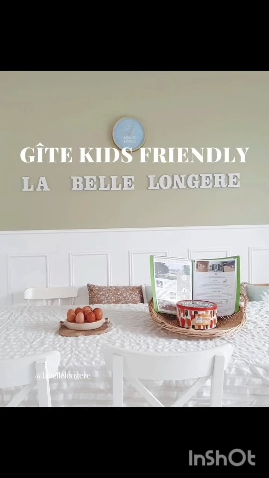 GÎTE KIDS FRIENDLY 👋
Ce week-end, des familles avec plusieurs bébés et enfants en bas âge se réunissent à @labellelongere 🌿 Nous connaissons parfaitement la charge mentale des parents qui voyagent.
No stress, nous déployons tout l'équipement nécessaire sur place : d'autres lits parapluie peuvent être préparés en plus du lit bébé à barreaux, un parc d'activités complète les jeux du grand salon... Nous mettons tout en place avant l'arrivée de nos visiteurs afin qu'ils n'aient plus qu'à poser leurs valises 🧳et à déguster la coupe de champagne qui les attend... 🥂
Bon week-end ! ✨️
(Gîte La Belle Longère, meublé de tourisme 3 étoiles et événementiel au milieu des vignes de Champagne, réservations séjours et week-ends en famille ou entre amis, kids friendly, organisation retraites détente et bien-être, oenotourisme et événements privés ou professionnels...🌿)
www.labellelongere.com