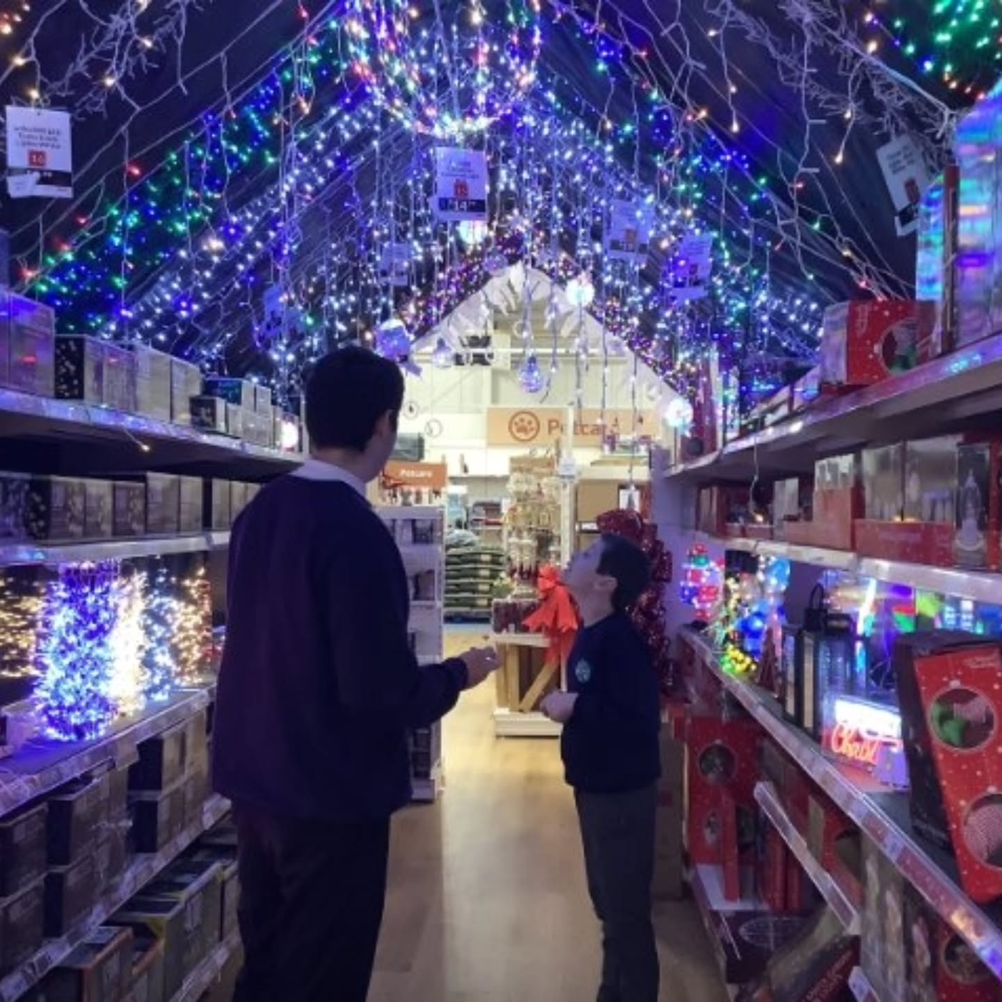 ✨ Early Christmas Adventures ✨
Class 2 popped into The Range hunting for nail care goodies… but guess what? We couldn’t resist wandering through ALL the Christmas magic 🎄 (it’s everywhere and we’re here for it!).
Special shout-out to festive vibes making an early entrance – who else loves a cheeky early Christmas browse? 🎅✨
#TheRange #ChristmasEverywhere #FestiveFeels #NailCareAndSparkle