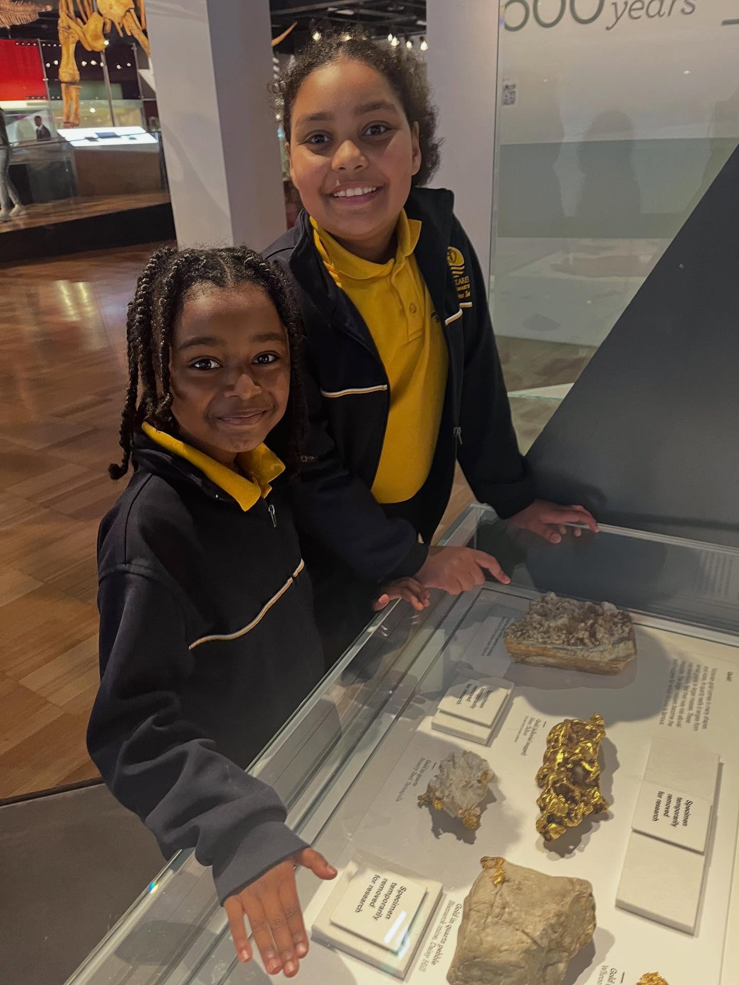 Recently, the Year Three children had a fantastic day exploring the Melbourne Museum! 🦴🌏
They loved discovering the new ‘Climate and Environmental Change’ exhibit and learning how our Earth is always changing — from weather and disasters to human impact. A highlight was watching Wild Weather at the IMAX! 🌪️🎬