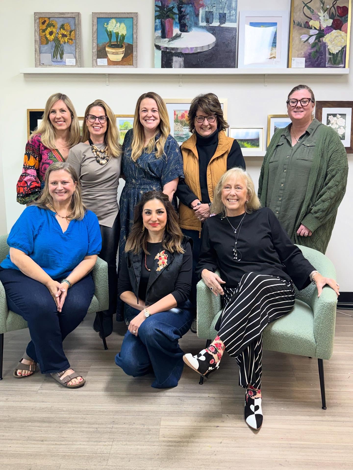 Tonight was an actual dream ✨ our grand opening of @queencityartcollective
Thank you SO much to every single person that came out tonight to support us, it truly meant the world.
@artbycaitlinwellner @tiffanyebystudio @nicki_fisher_art @artby.sanaz @catherine_ikner_art @adelesartjourney @liznellart