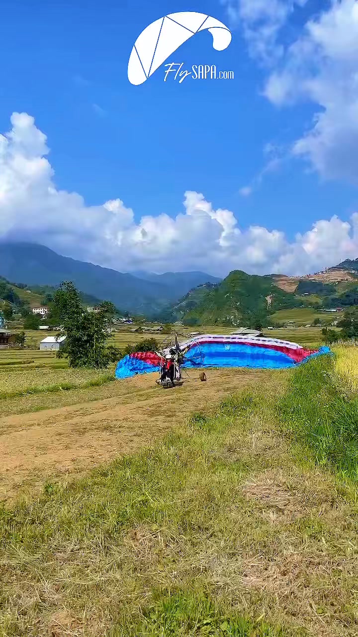 Don’t forget — FlySapa has Paramotor flights too!
No running, no rush — just pure chill and amazing valley views 💙
FLY SAPA PARAGLIDING - Dù Lượn Sapa 🌐 Website: www.flysapa.com 📞 Hotline/WhatsApp: (+84) 58.414.6688 📲 Facebook | Instagram | TikTok: @flysapa #FlySapa #SapaParagliding #Paragliding