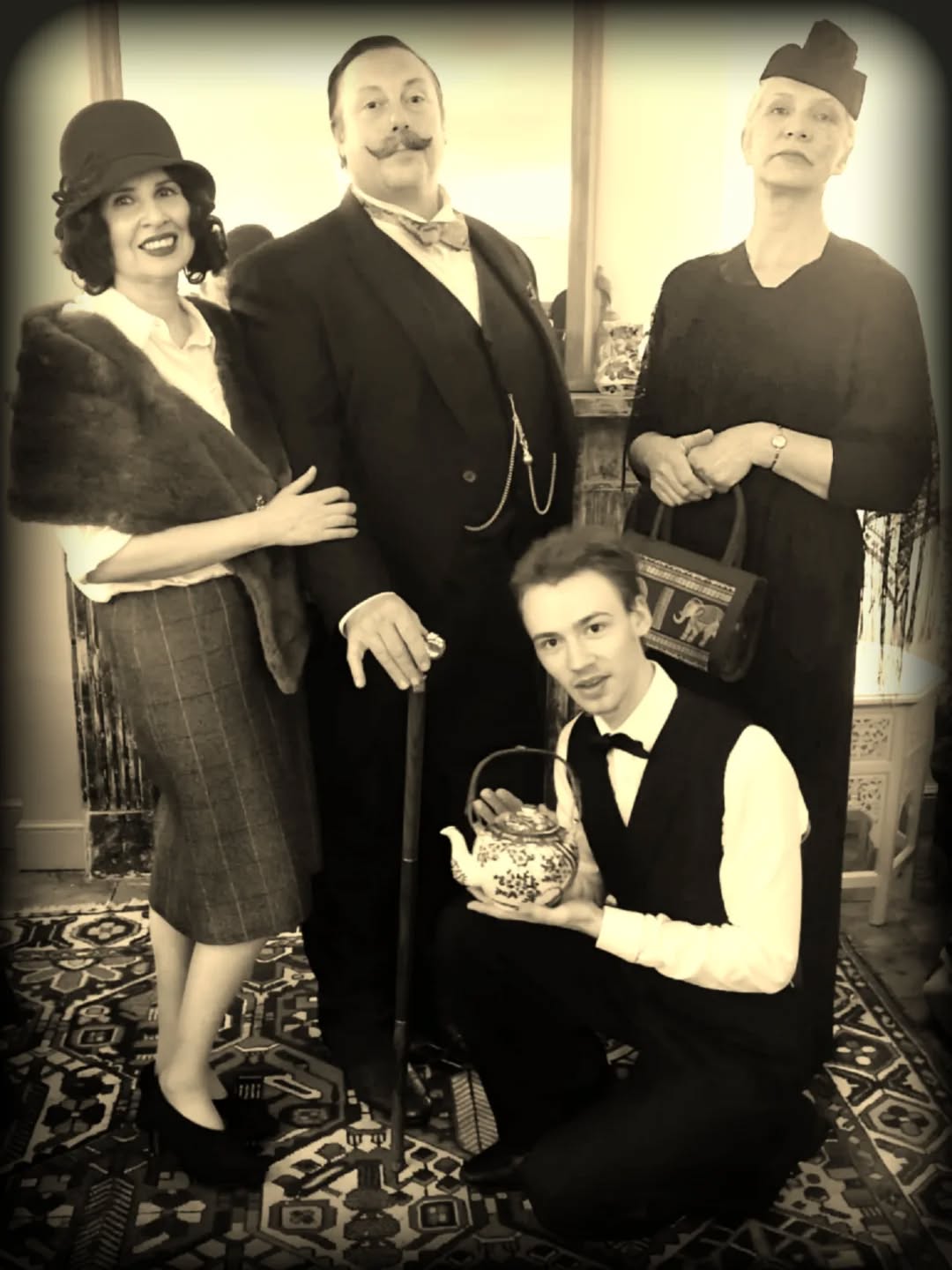 We had an #agathachristie double-bill this weekend - #missmarple on Friday at the @beechwoodhotel_northwalsham in 'The Postman Always Shoots Twice'; and #poirot on Saturday at @shamblescafenorfolk in 'Earl Grey - or an Early Grave'! As always, entertaining you guys was the best fun ever!
If you got any photos from either evening, please do share them in the comments.
#murdermystery
#murdermysterydinner
#murdermysterynorfolk