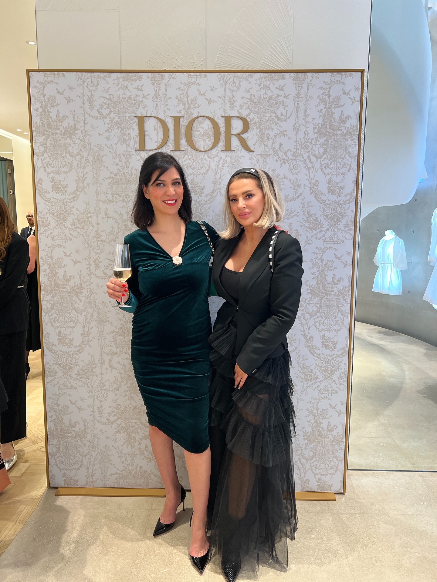 Christian Dior VIP Party.
ein wundervoller Abend mit ganz besonderen Menschen. Love it.❤️❤️❤️