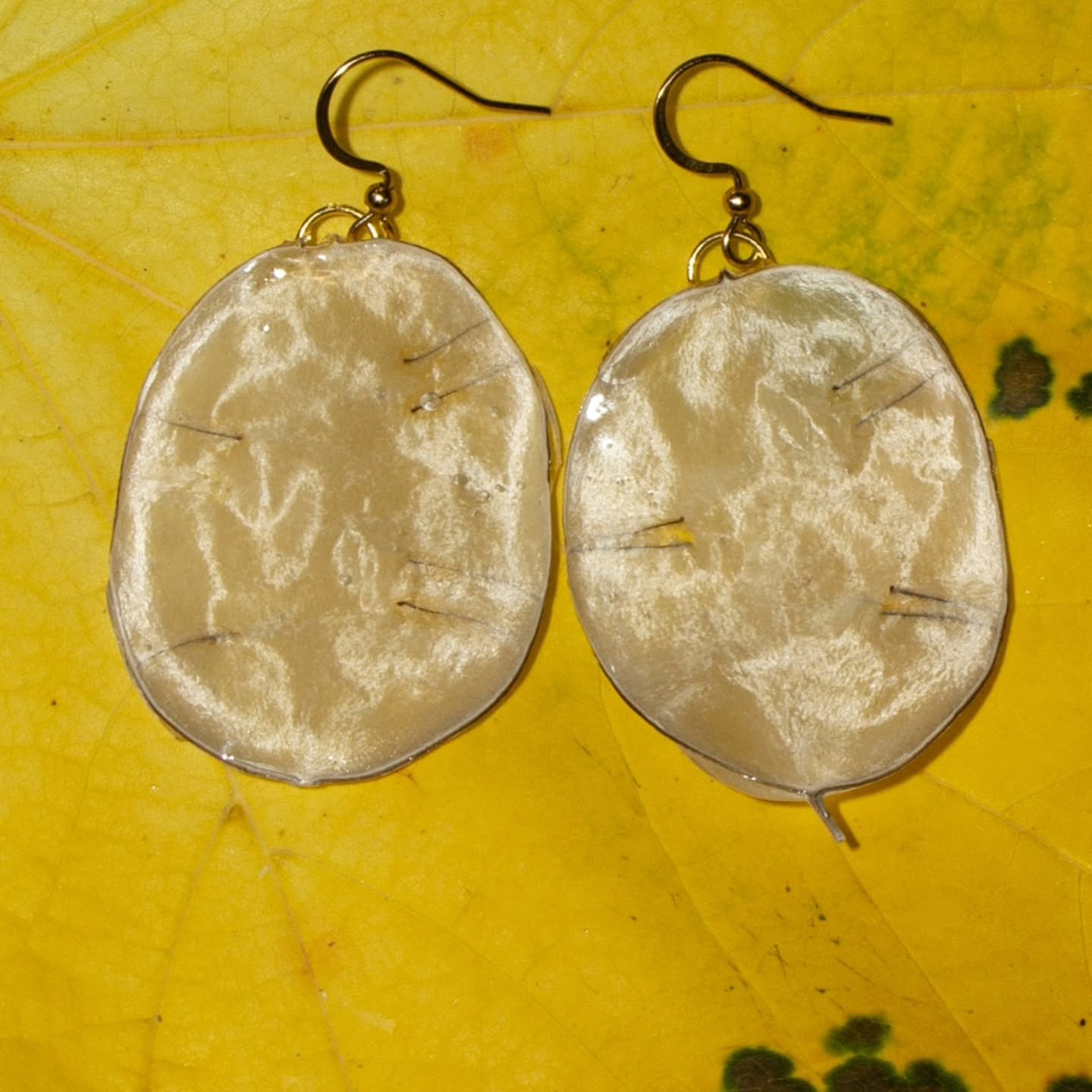 Neue Ohrringe für den Herbst!
Check them out on my website!