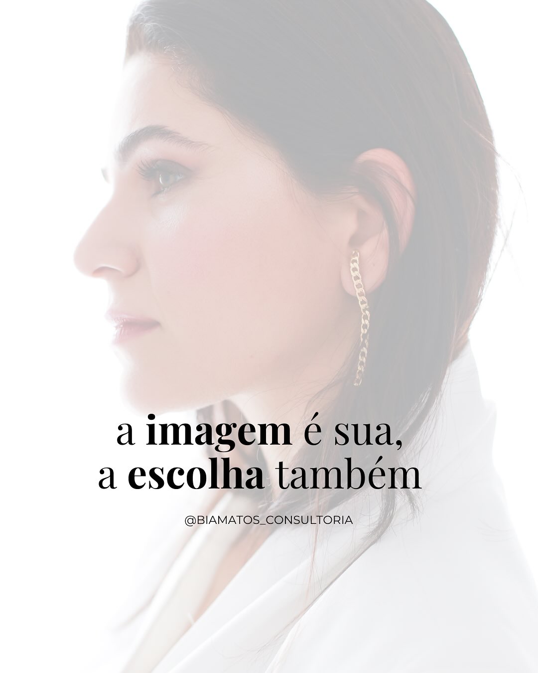a imagem é sua,
e a escolha também.
se você escolher dar um passo em direção ao seu desejo de imagem comece clicando no link da bio.
…
✨✨✨